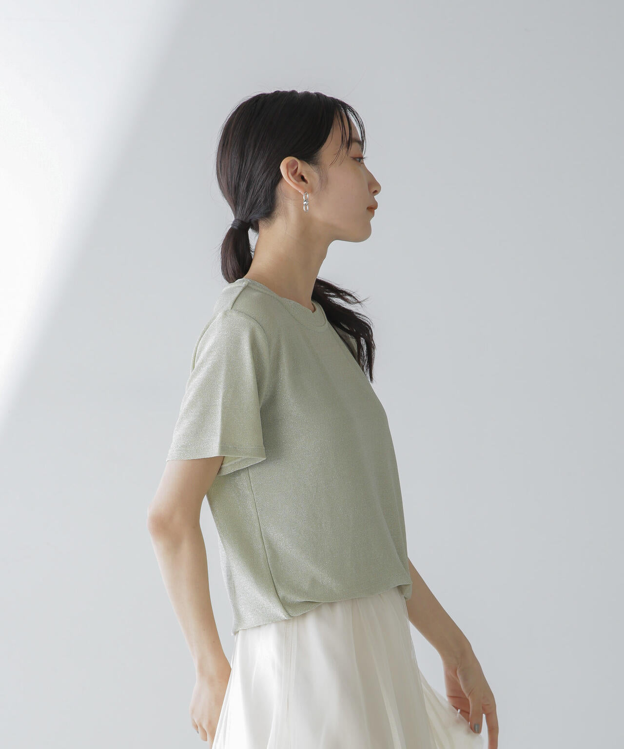 ラメカットクルーネックTシャツ