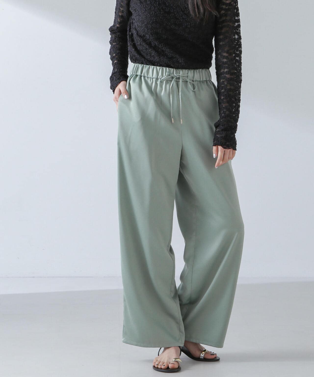 f1886952-a435-5679-b710-d21b15fd9eef_Image