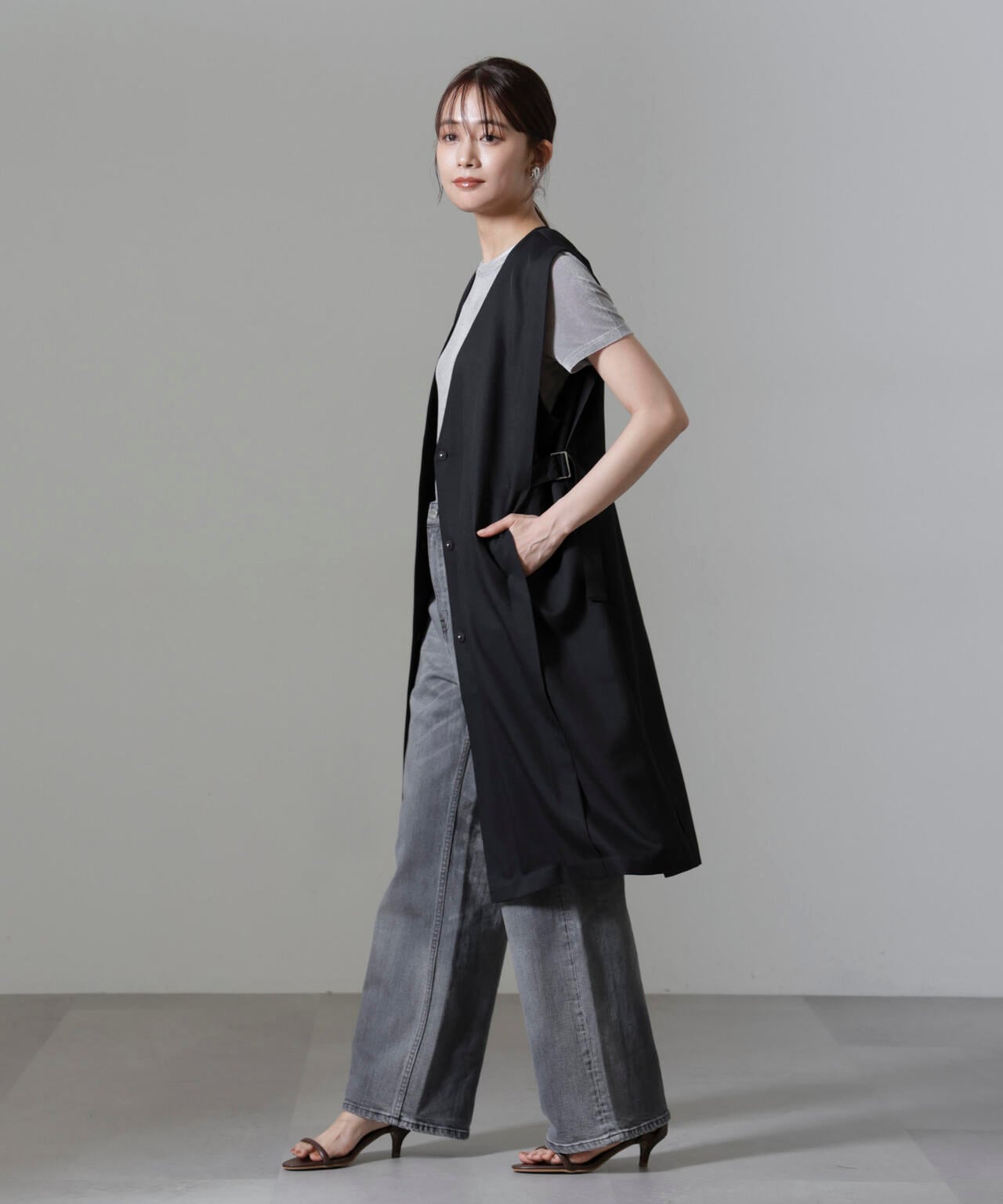 54ecb7c6-f6ee-552d-bde5-3be0c70d3d59_Image