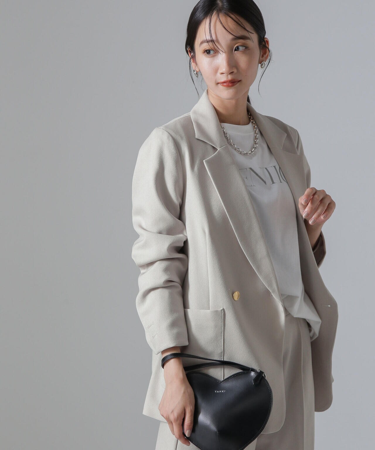 b44451a3-14f9-5e96-99e8-439c9d5d7a5d_Image