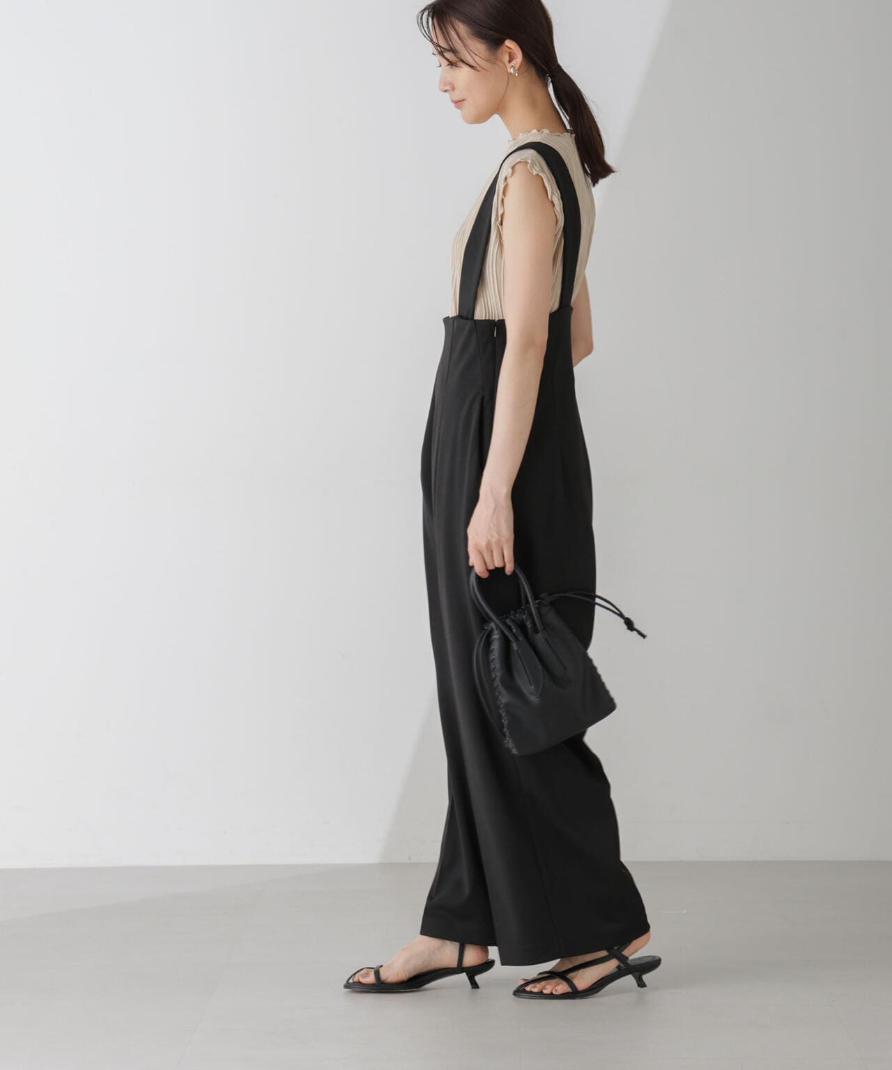 c2786507-9139-51db-9b41-98118344ddf7_Image