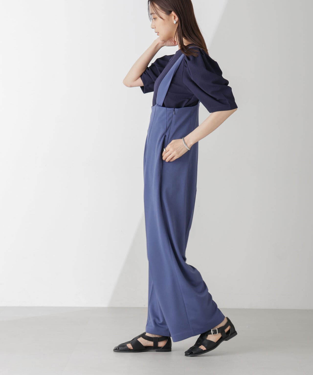 742d2b43-5fe2-5933-87f5-d2b8ef3841fe_Image