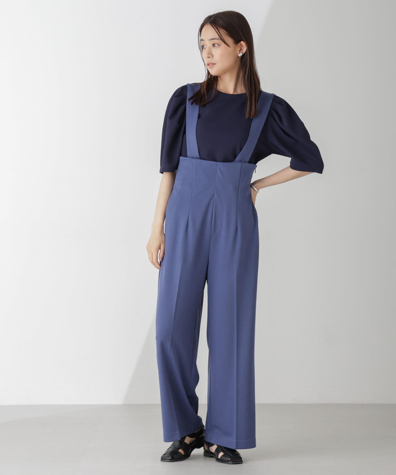 05fa1f08-ad23-5a0f-9c99-11b1c26bc39c_Image