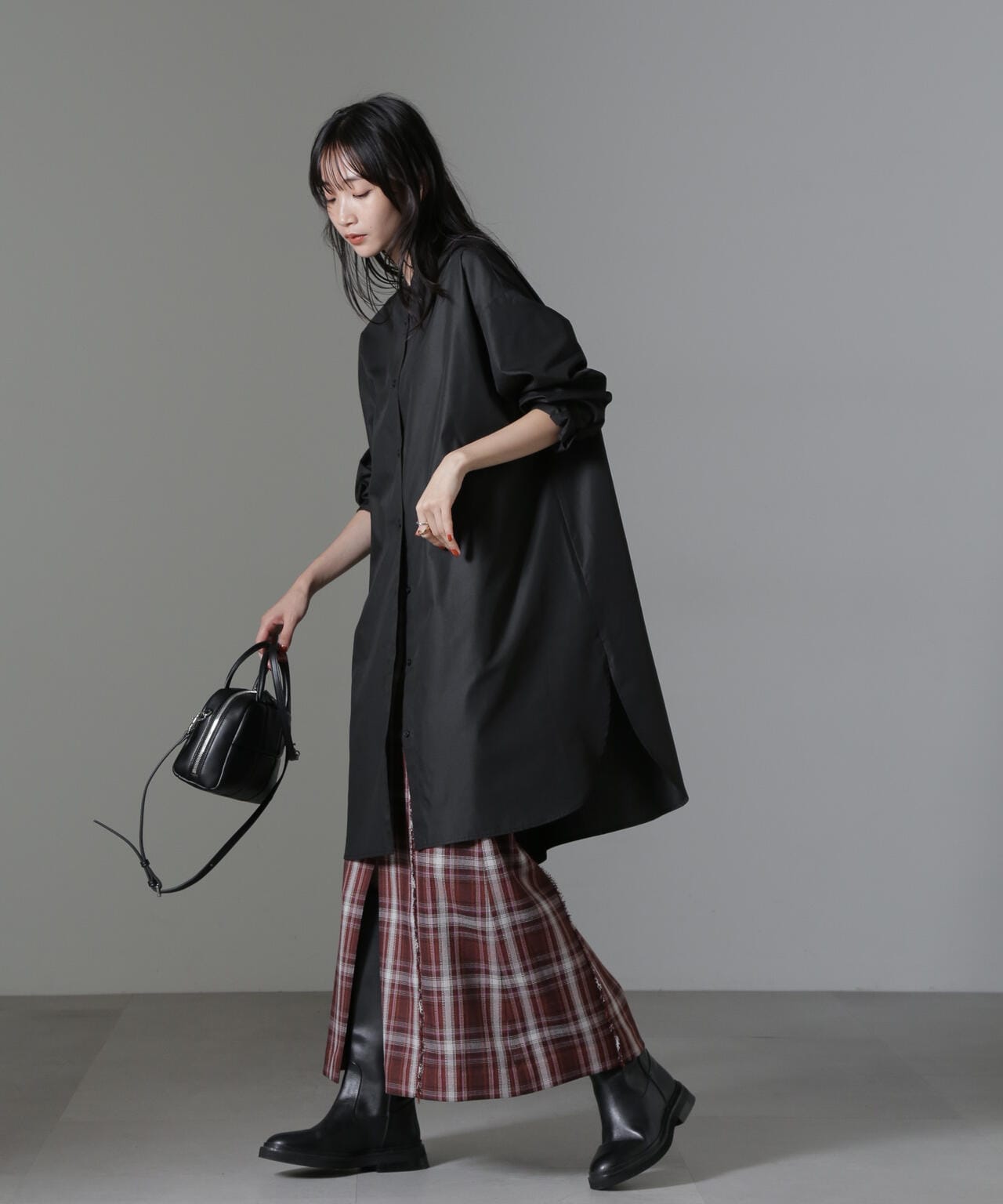 バンドカラーミディシャツワンピース