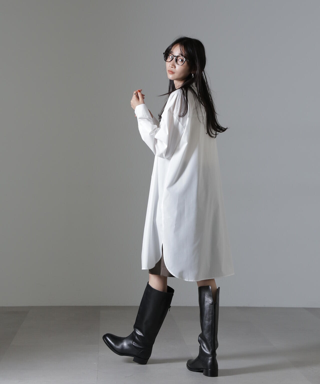 バンドカラーミディシャツワンピース