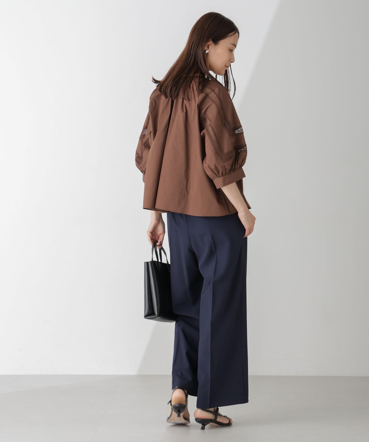 5cd32f8f-fa57-5c1b-9f6c-3975519211c0_Image