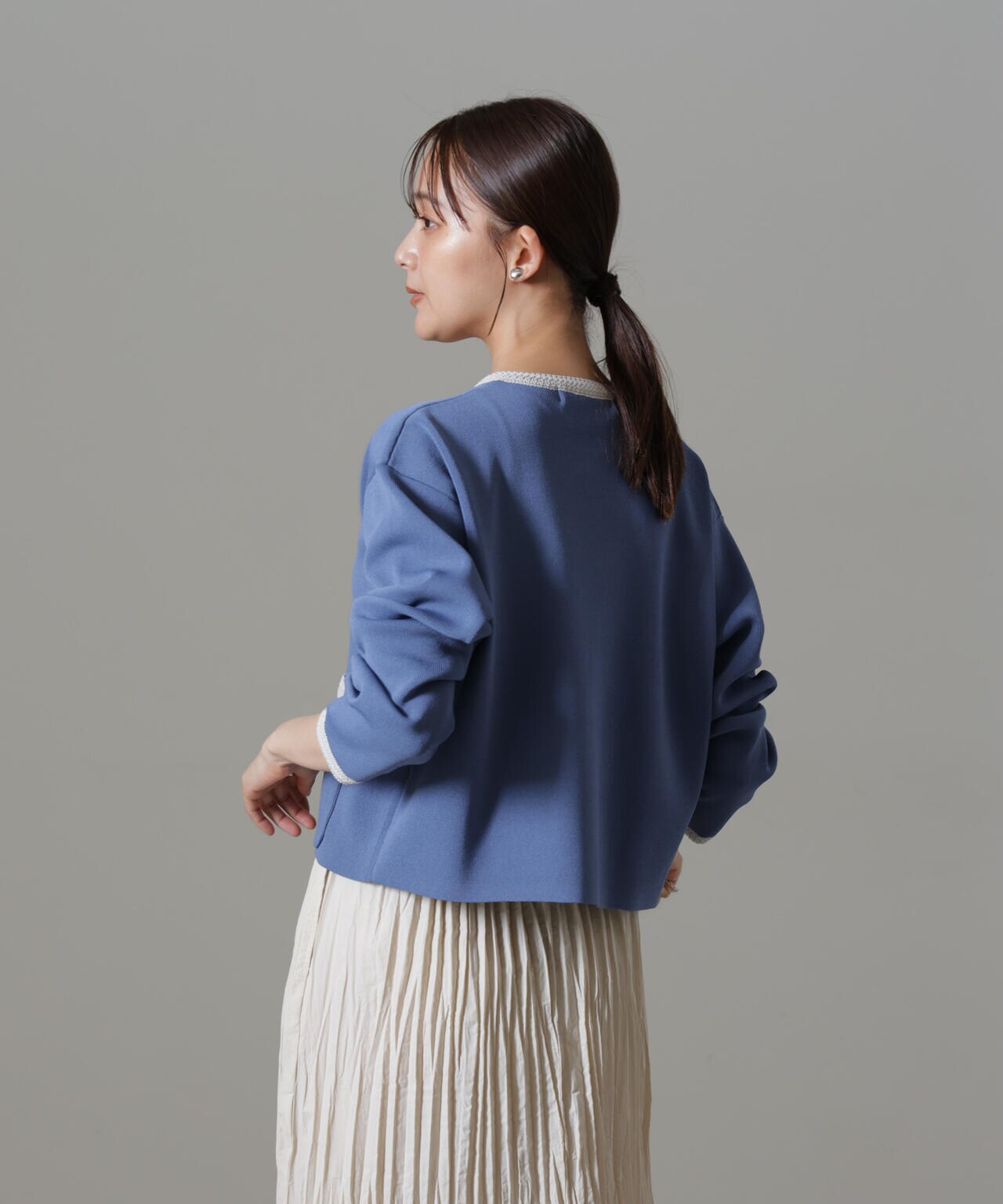 922c69fa-b16a-56d8-ab74-baa2c08060d4_Image