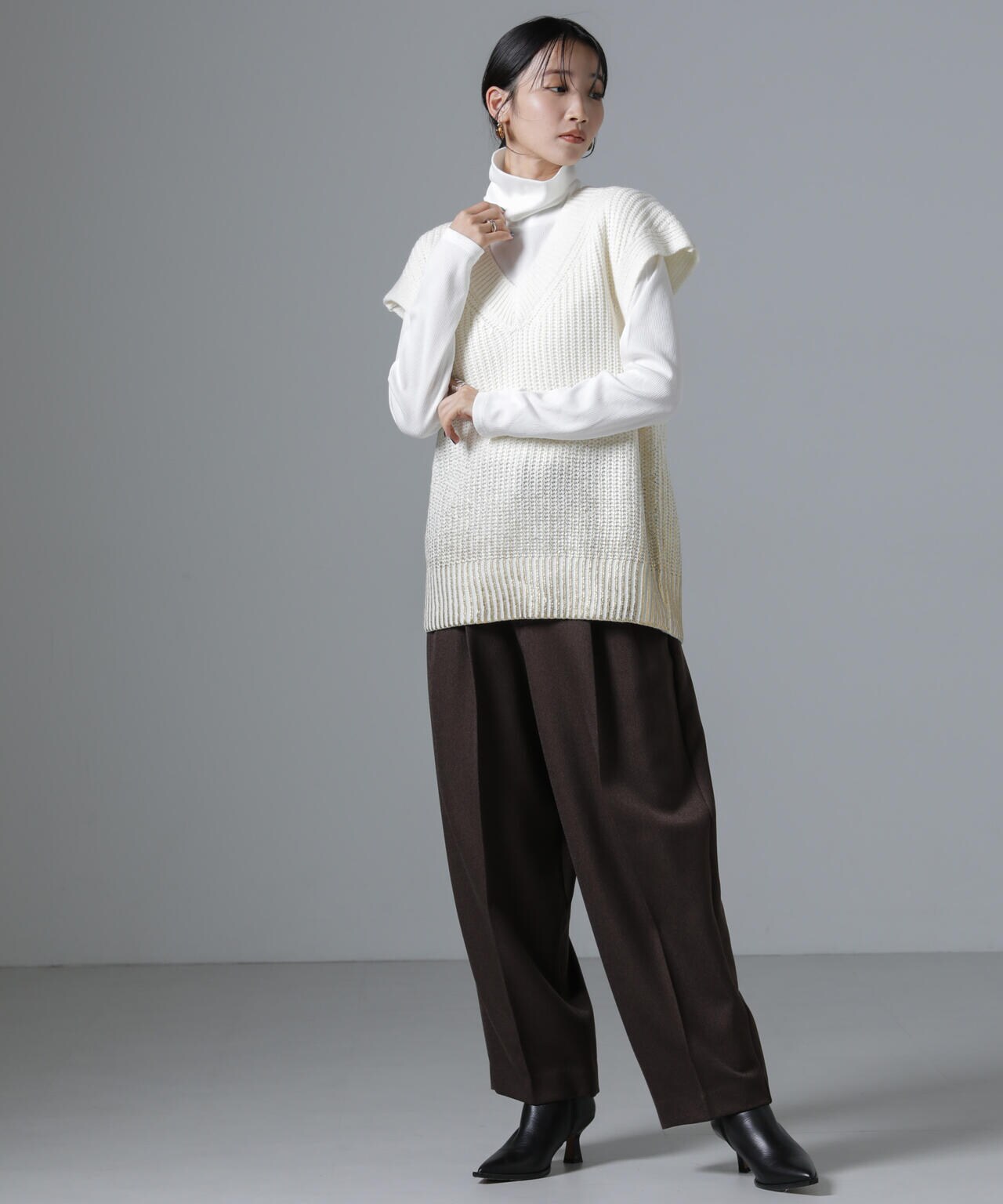 c33682a2-ff4e-5df6-98ea-33e53a1196c0_Image