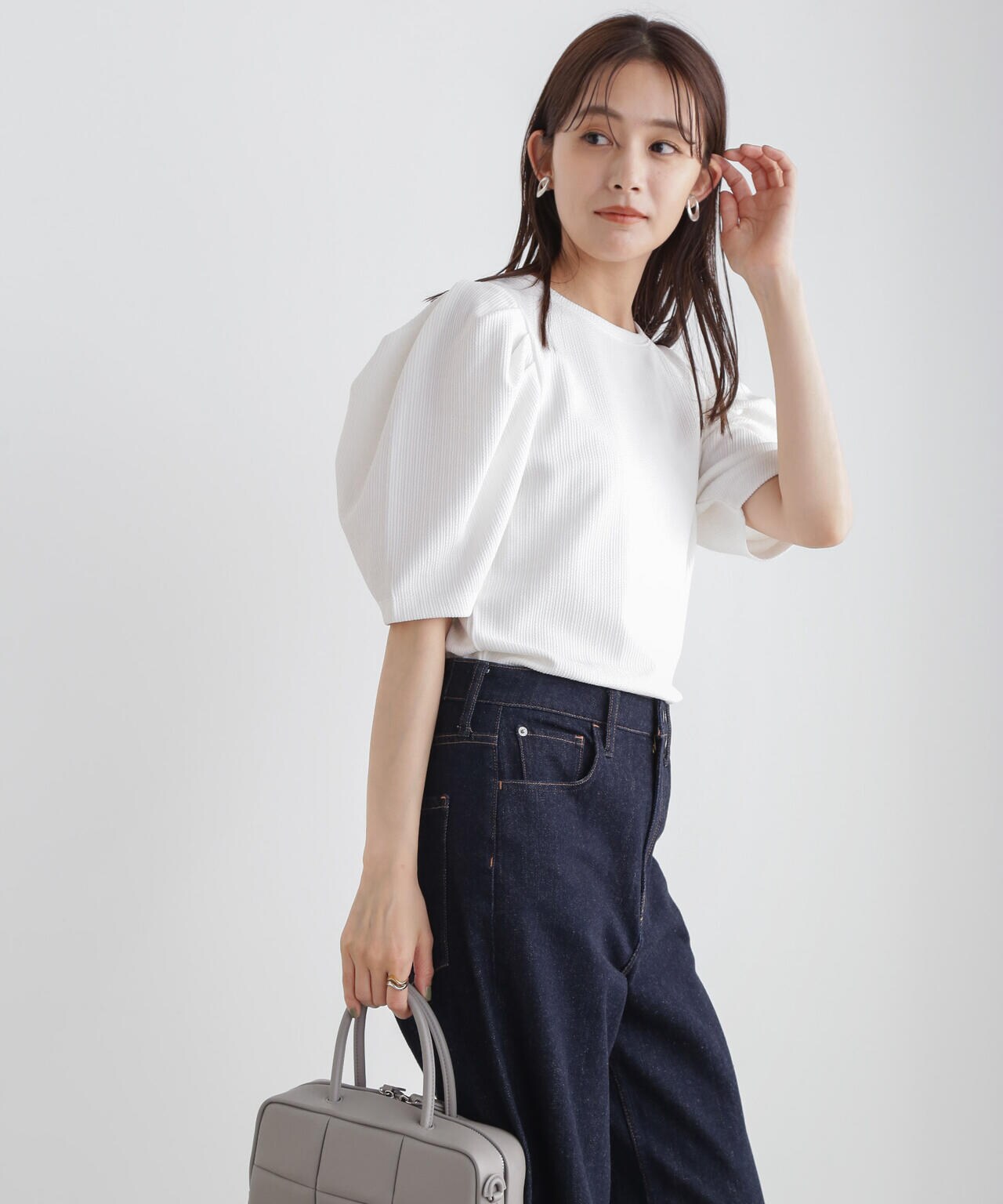 c4ad0e73-55e5-5f75-9e30-caa119933d2a_Image