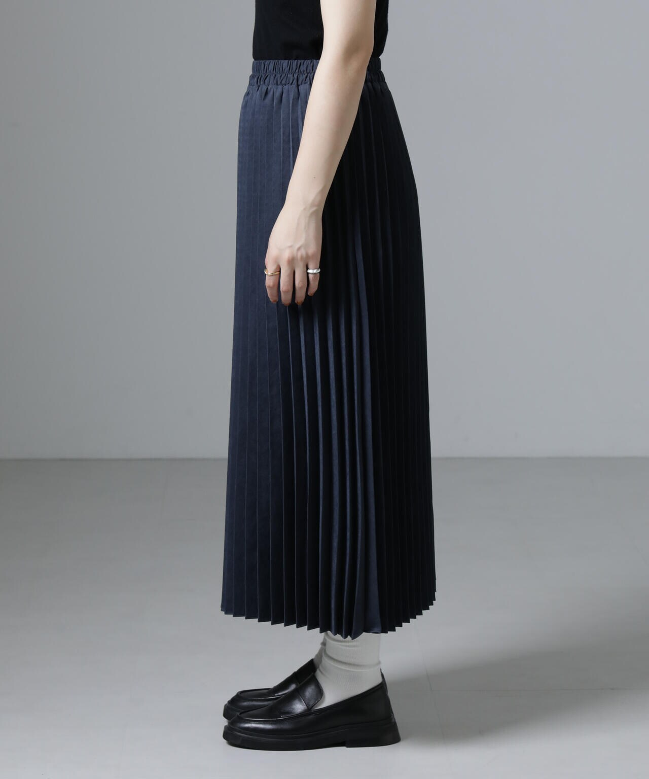 9163c339-7d5e-5c92-8c55-543fba2d16f2_Image