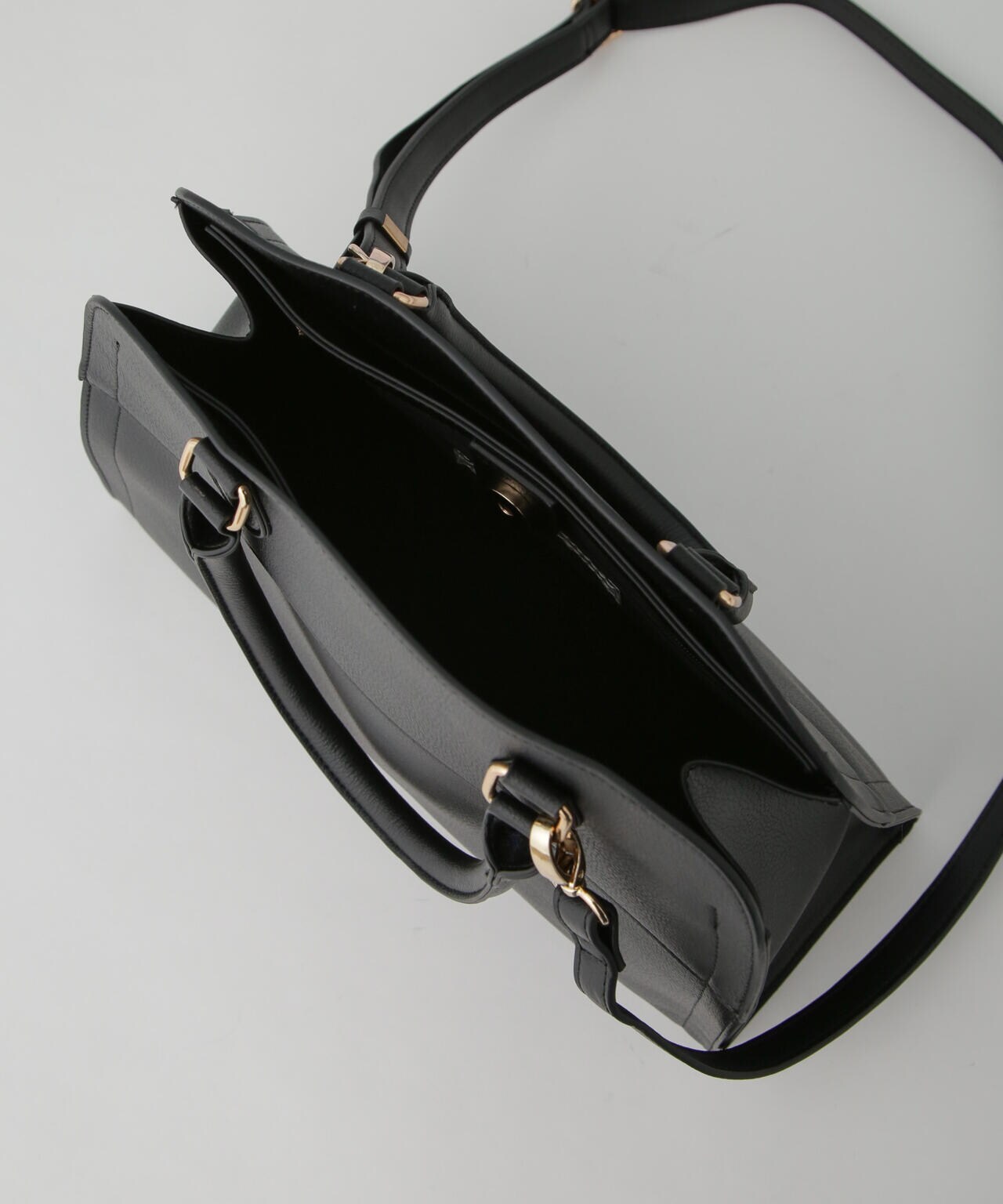 a3722b71-2704-5ae5-b066-988f64940e8a_Image