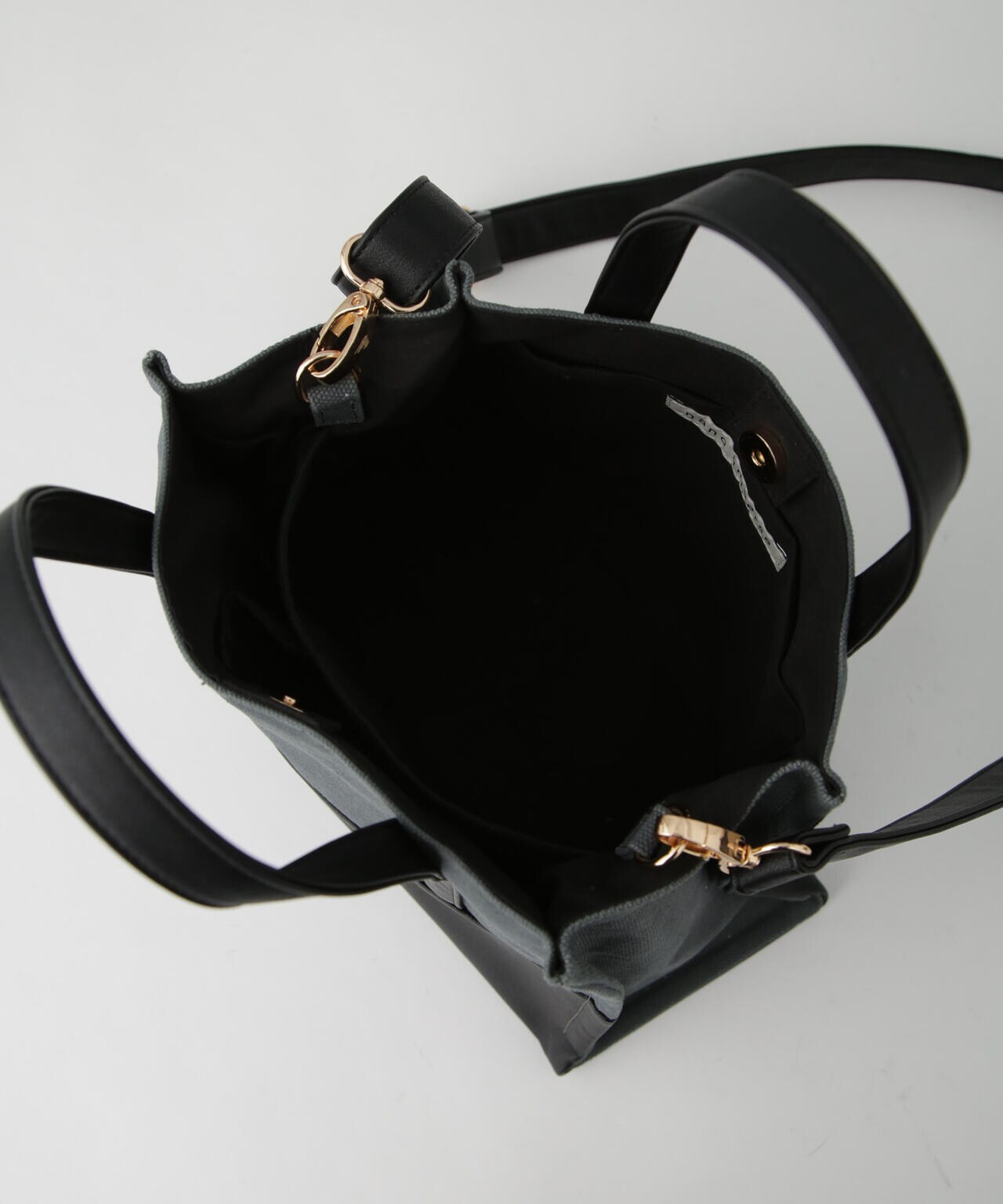 0650246b-389c-59c8-b4f3-fd9b068bd9ac_Image