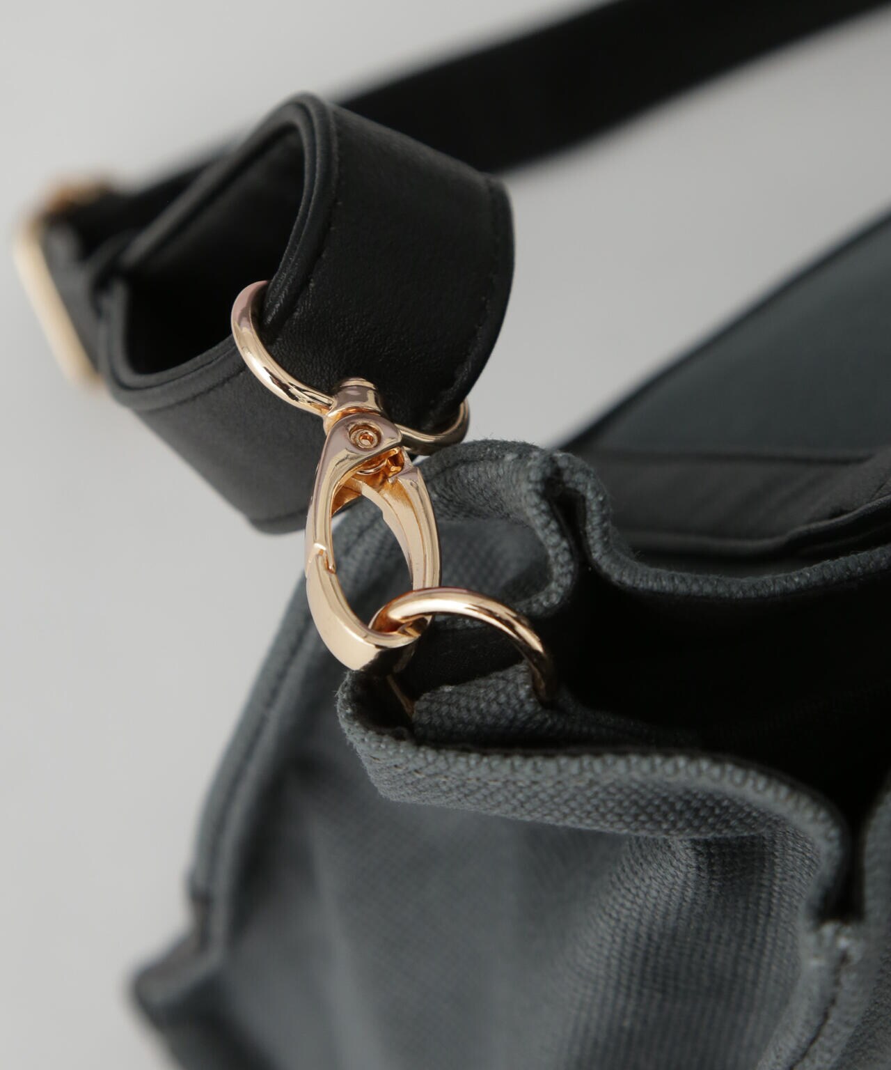 06346546-0507-593a-8ed1-652165740deb_Image