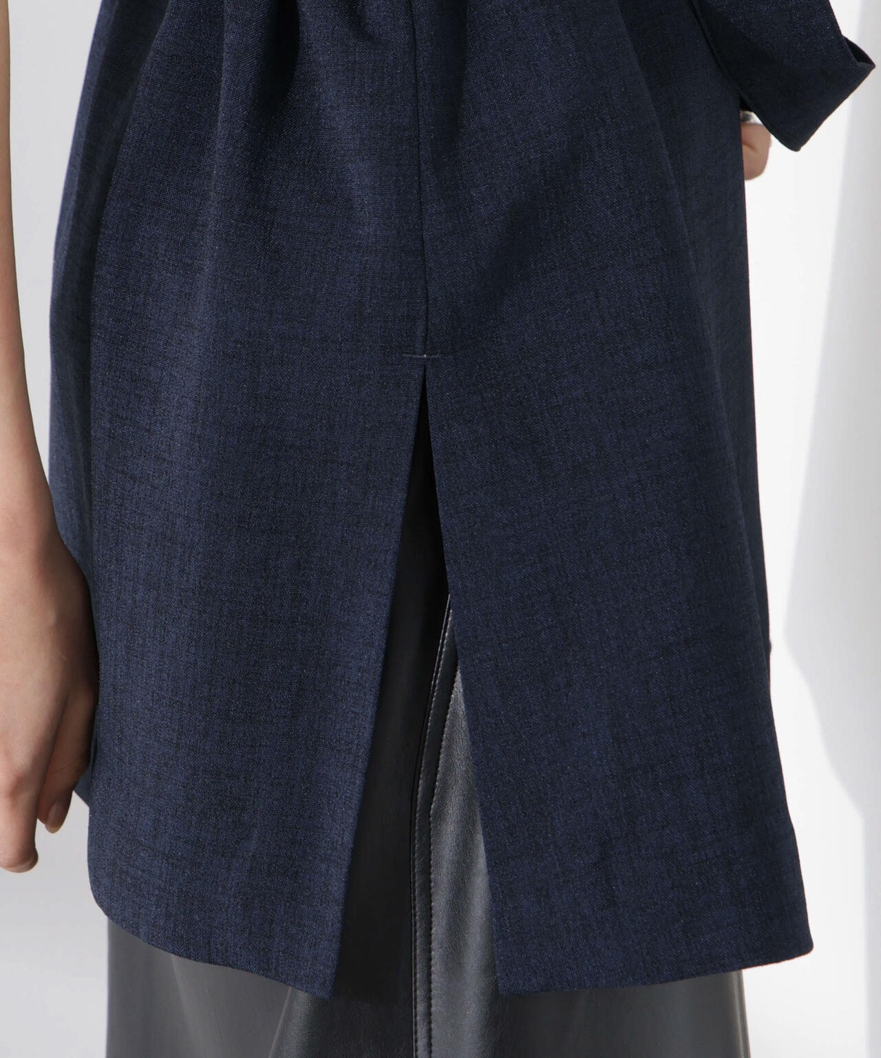 9f5d8acf-77af-55e2-932d-db01a642aef0_Image