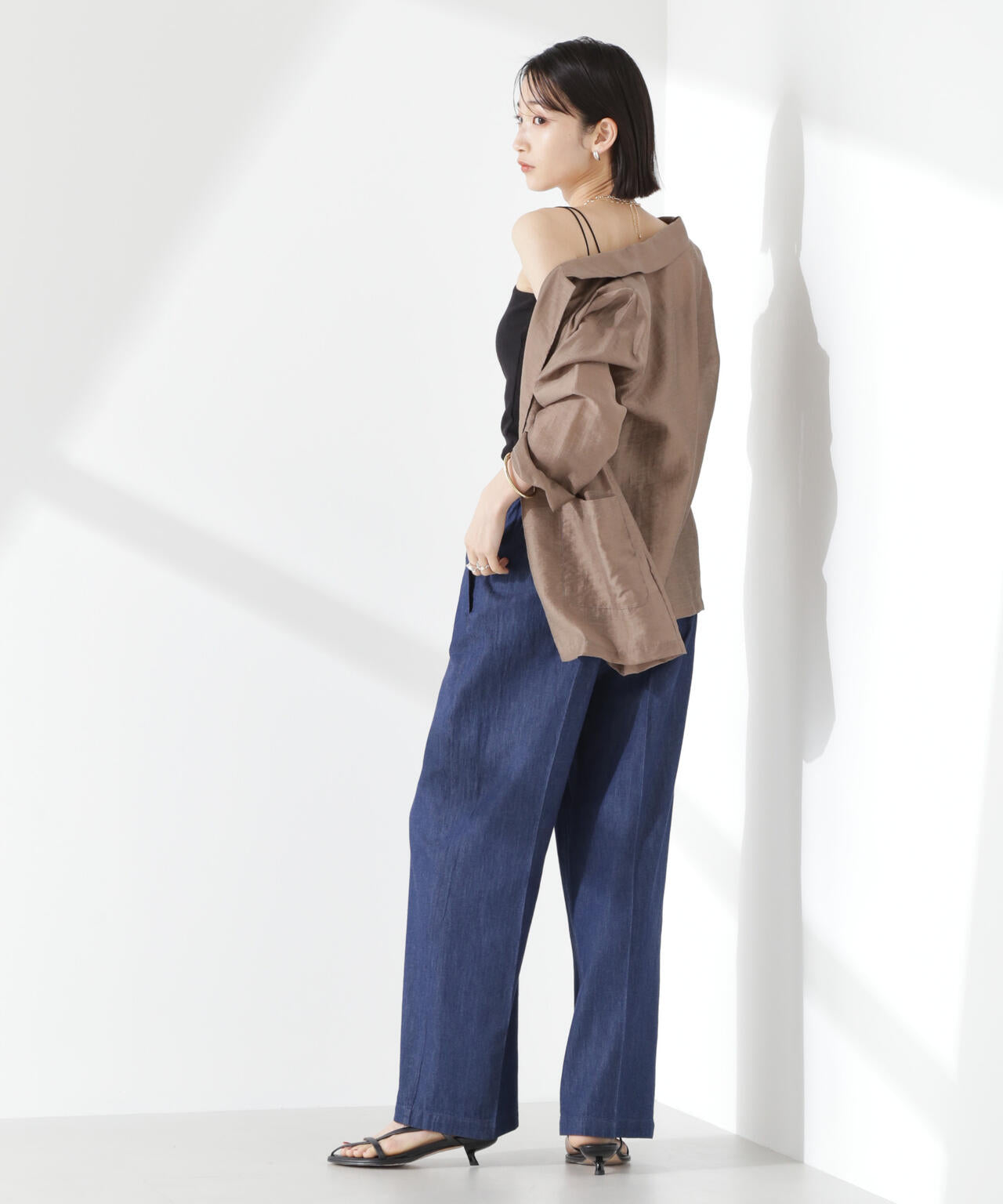 ce260ad7-c8f9-56ca-a290-480f51747a81_Image