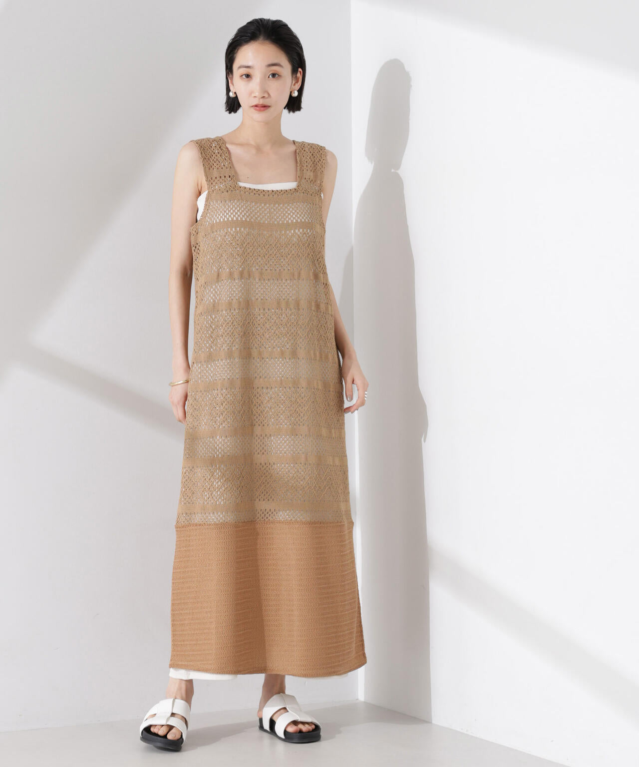 クロシェニット風レースノースリーブワンピース