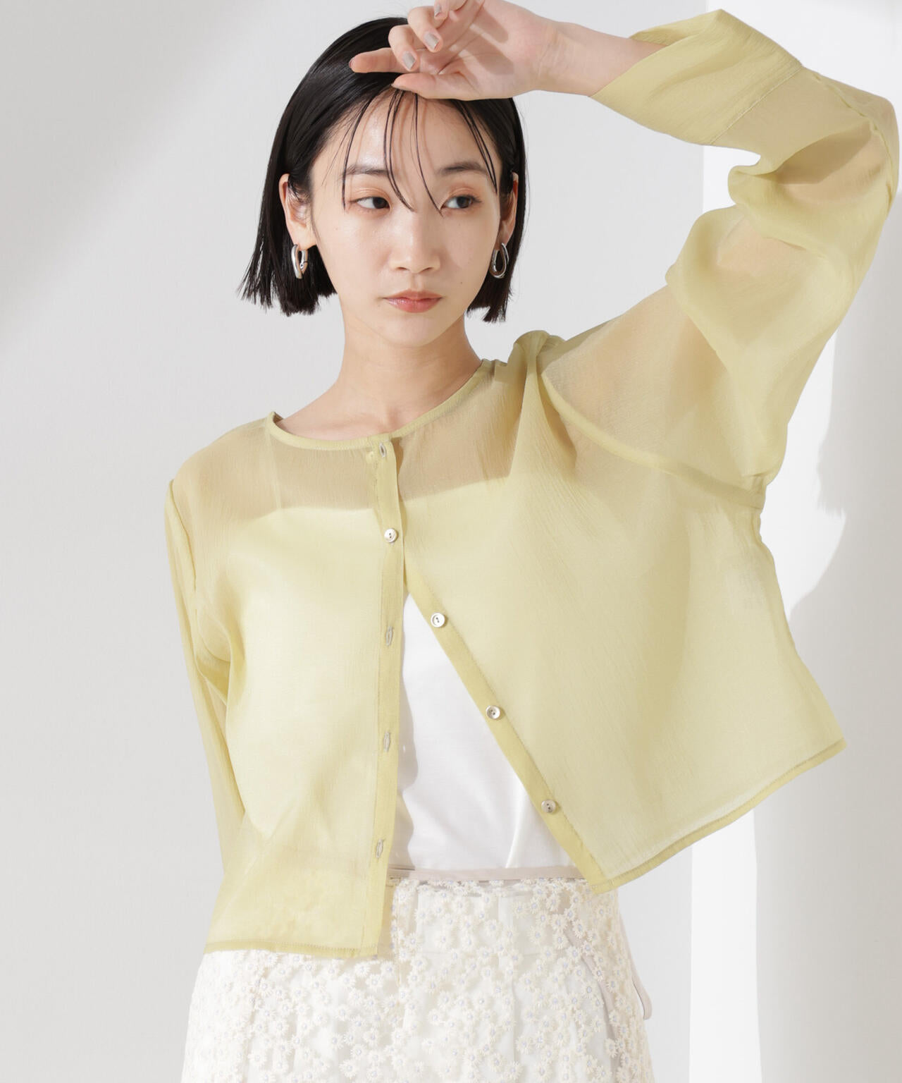 前後2Wayゴールド釦クロップドワイドシャツ
