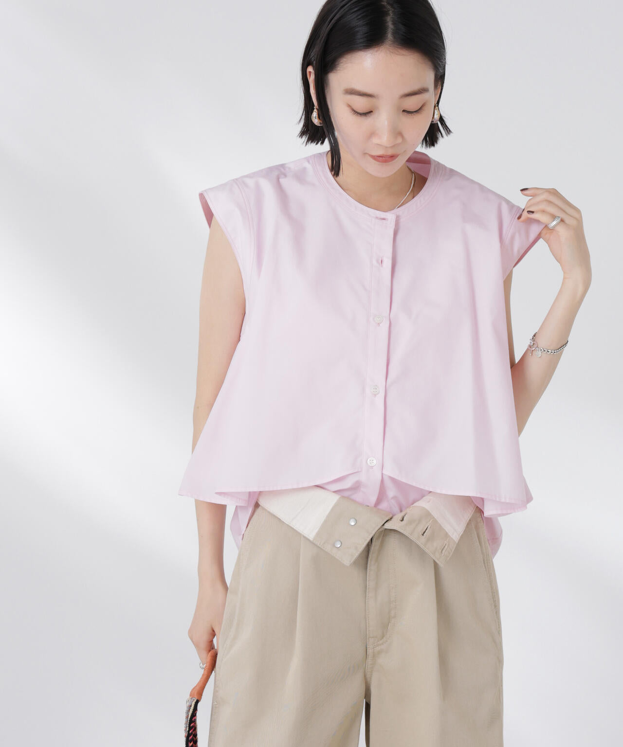 f4e05763-9d7f-514b-96d3-4e1426930560_Image