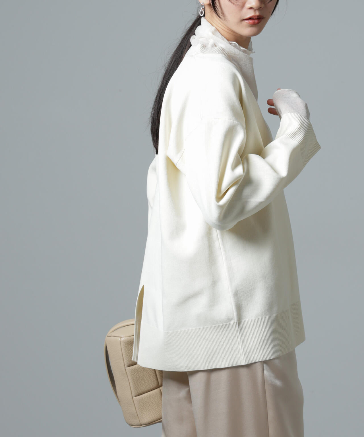 洗濯機洗い可Vネックバックスリットニットトップス