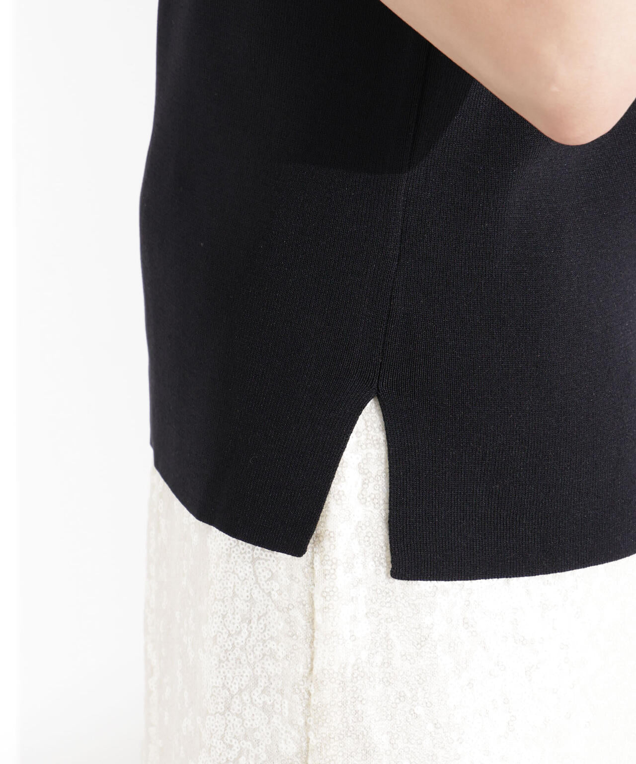 730cd1e1-fa15-56fd-be2b-d94d0a909619_Image