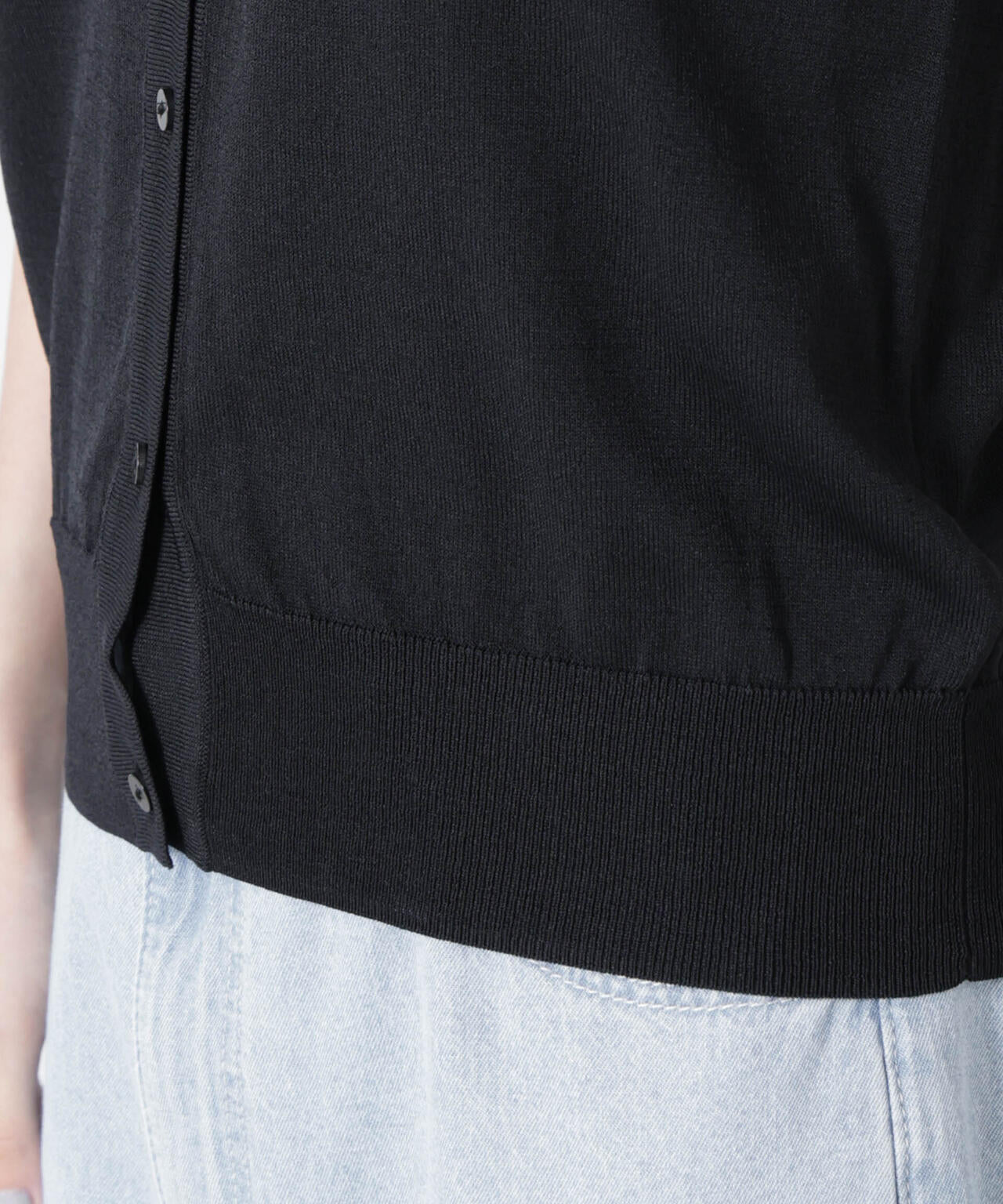 ddfc79d4-65e5-5830-b42a-2fd48a20e06d_Image