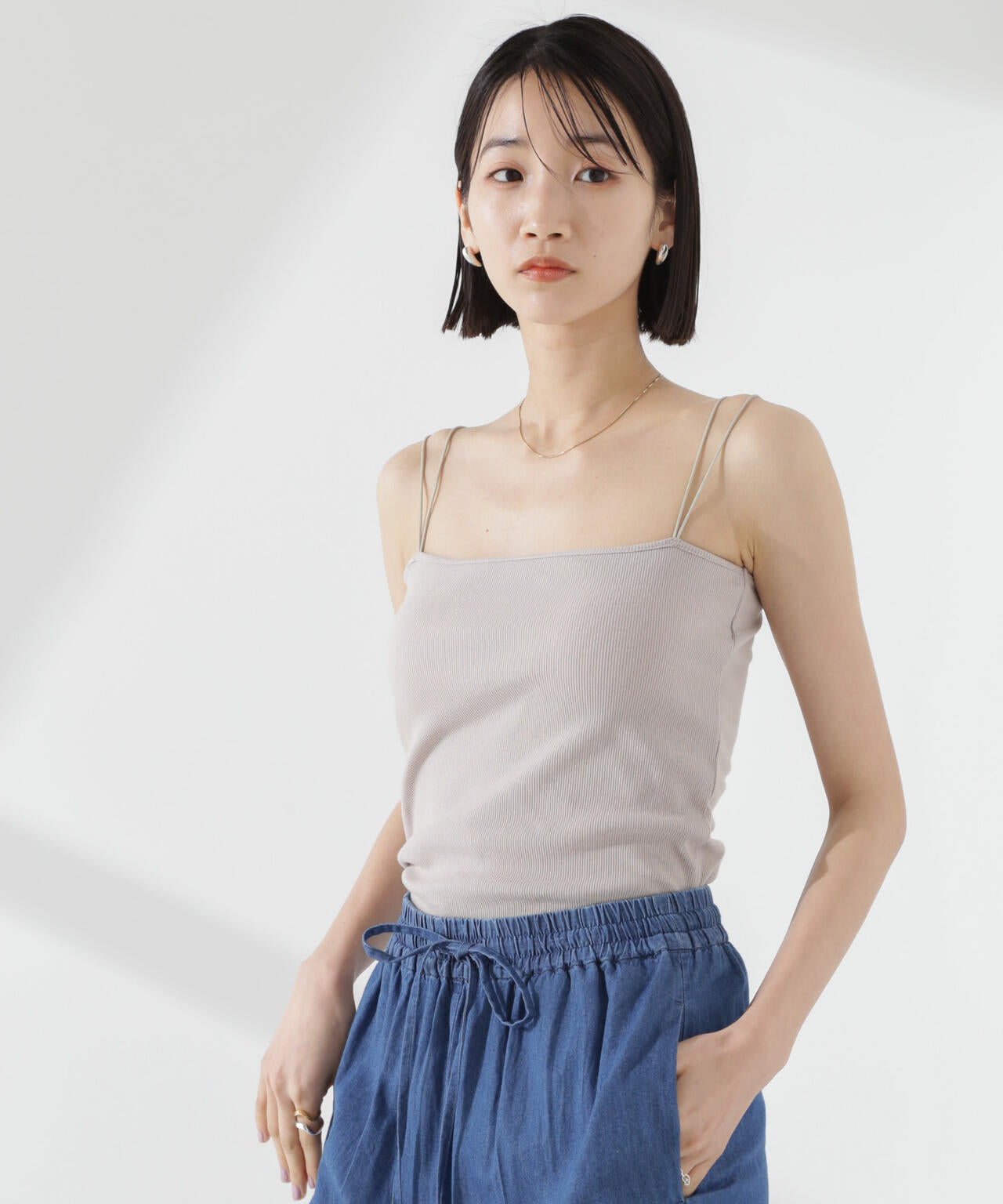 抗菌防臭リブカップ付きダブルストラップキャミソール