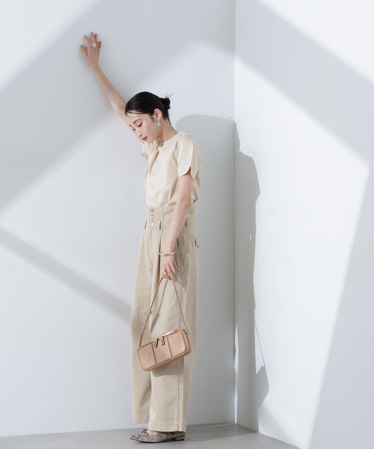 453ee322-0734-58bd-b702-2e90c43bb9f1_Image