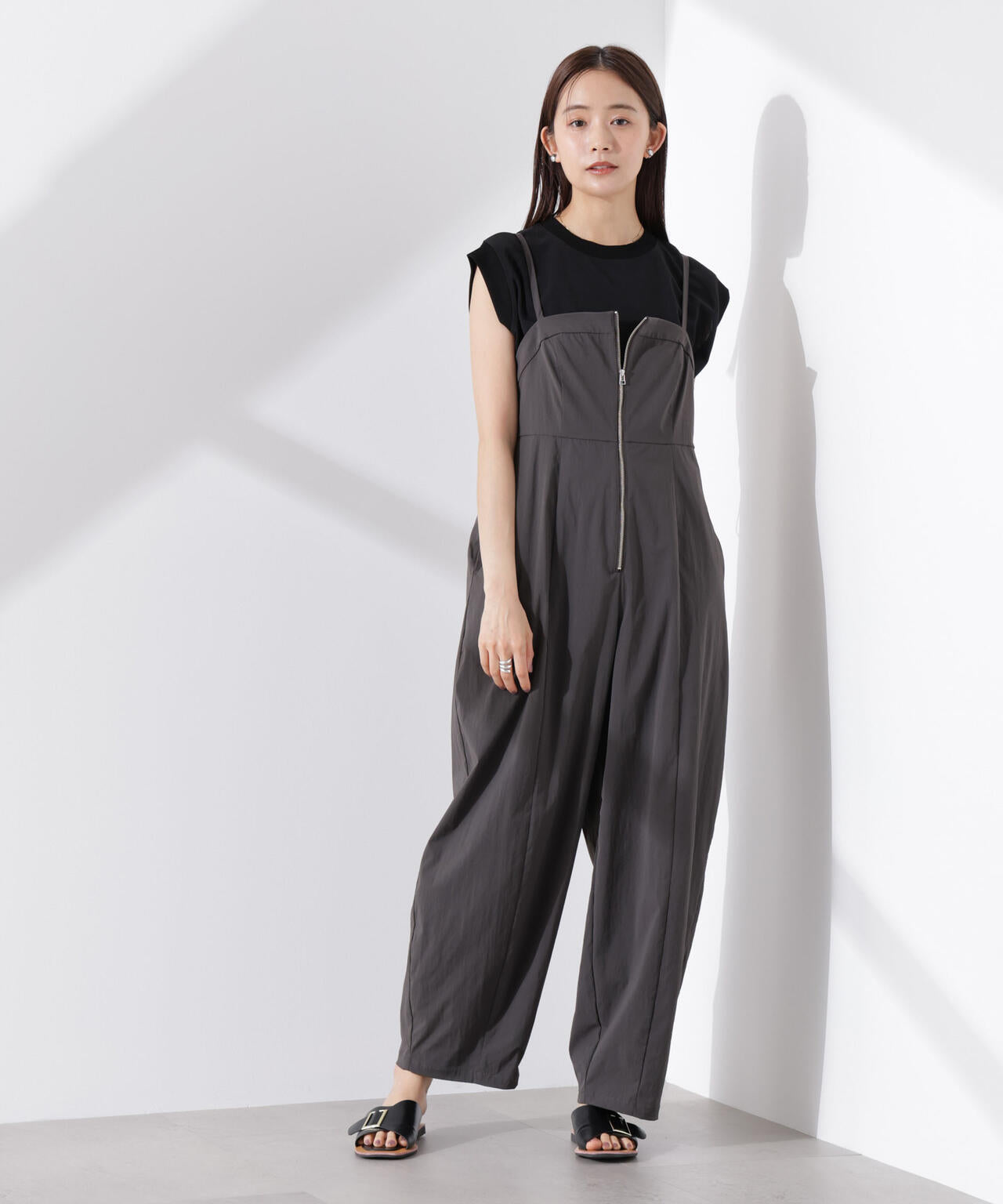 カットジョーゼットノースリーブTシャツ