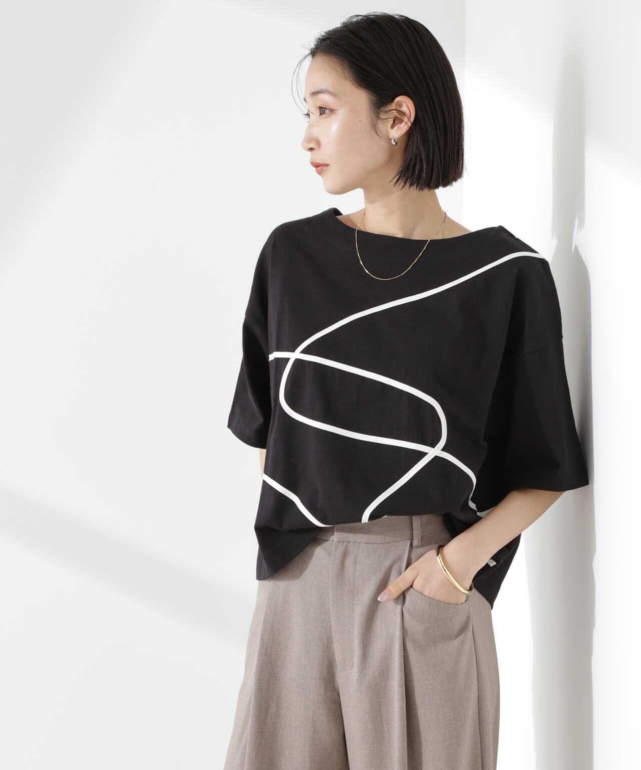 ec3228b1-5385-58df-a057-e6c5f738502b_Image