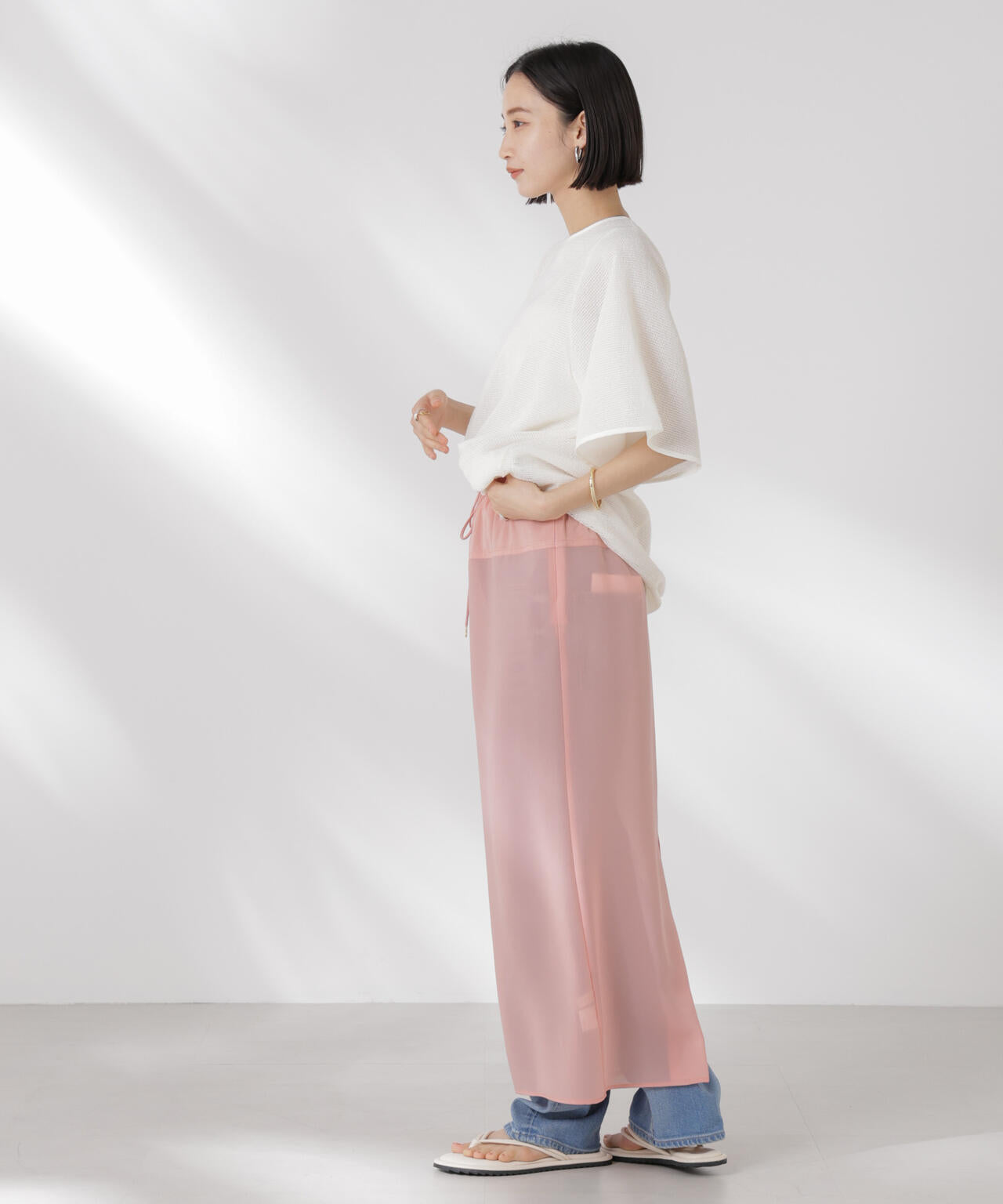 ddba0b03-ca7f-580e-b218-4d720336e661_Image