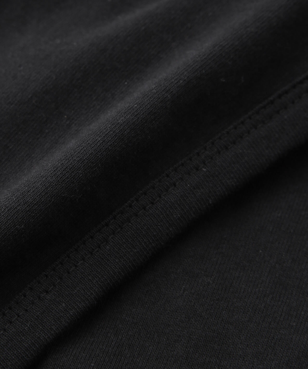 33165a58-185d-5de8-9313-aa6513847d8c_Image