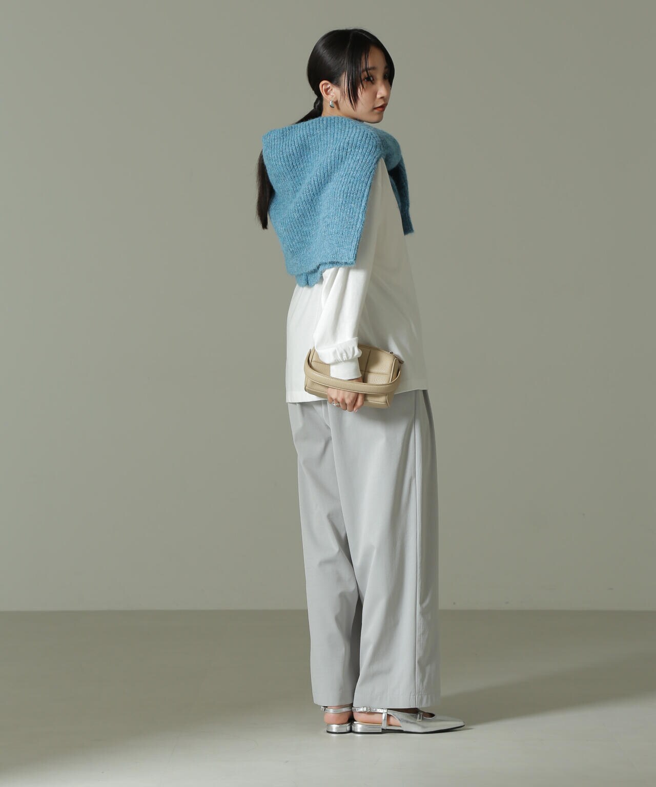 ツータックワイドパンツ