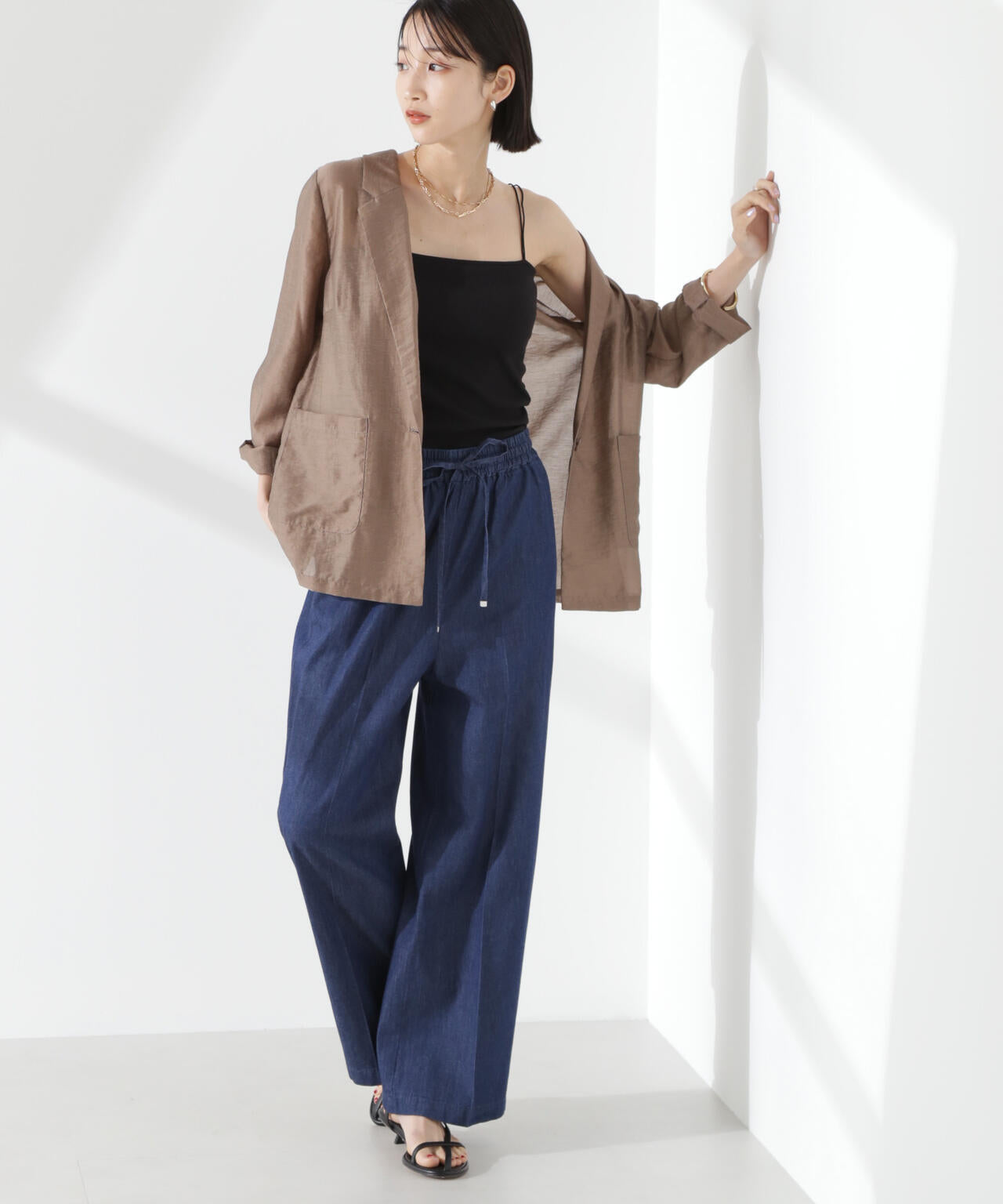 4c45ecef-559f-5378-8bba-abec03a49967_Image