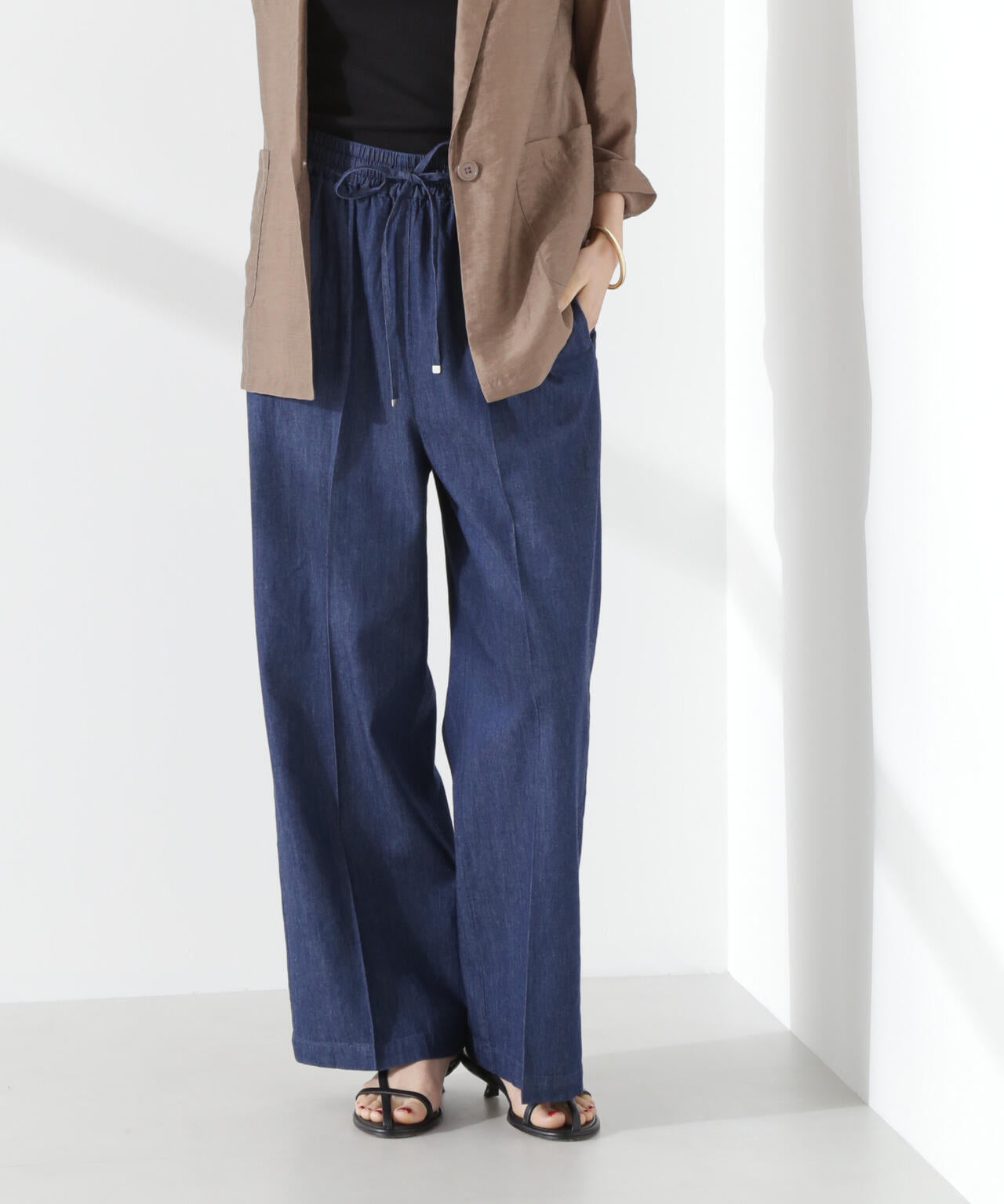 36ffa751-bd35-5df9-8ff4-c4b5e5cf6a9e_Image