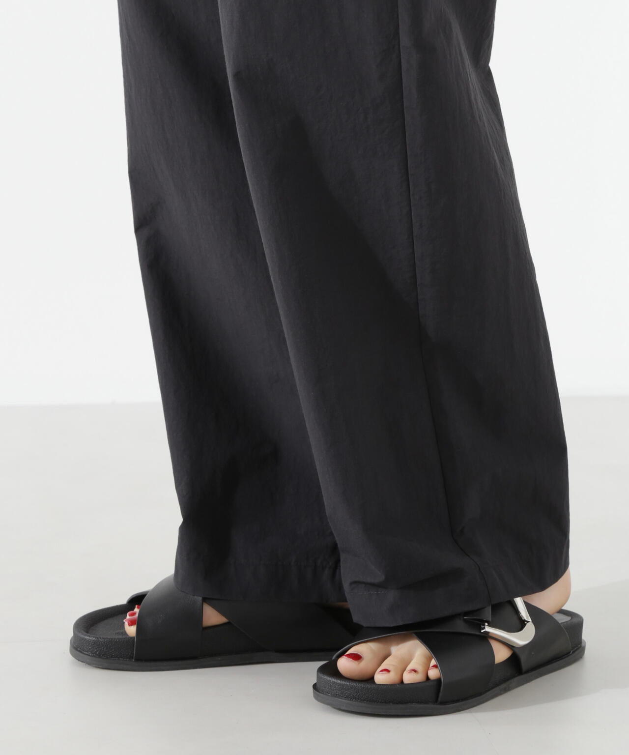 dee5a02f-c7c8-5d81-8942-328c4fa5c752_Image