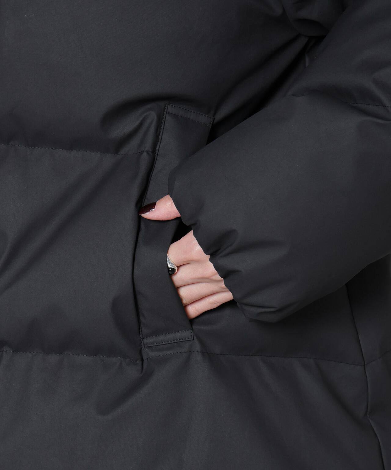 Aラインミドルダウンコート