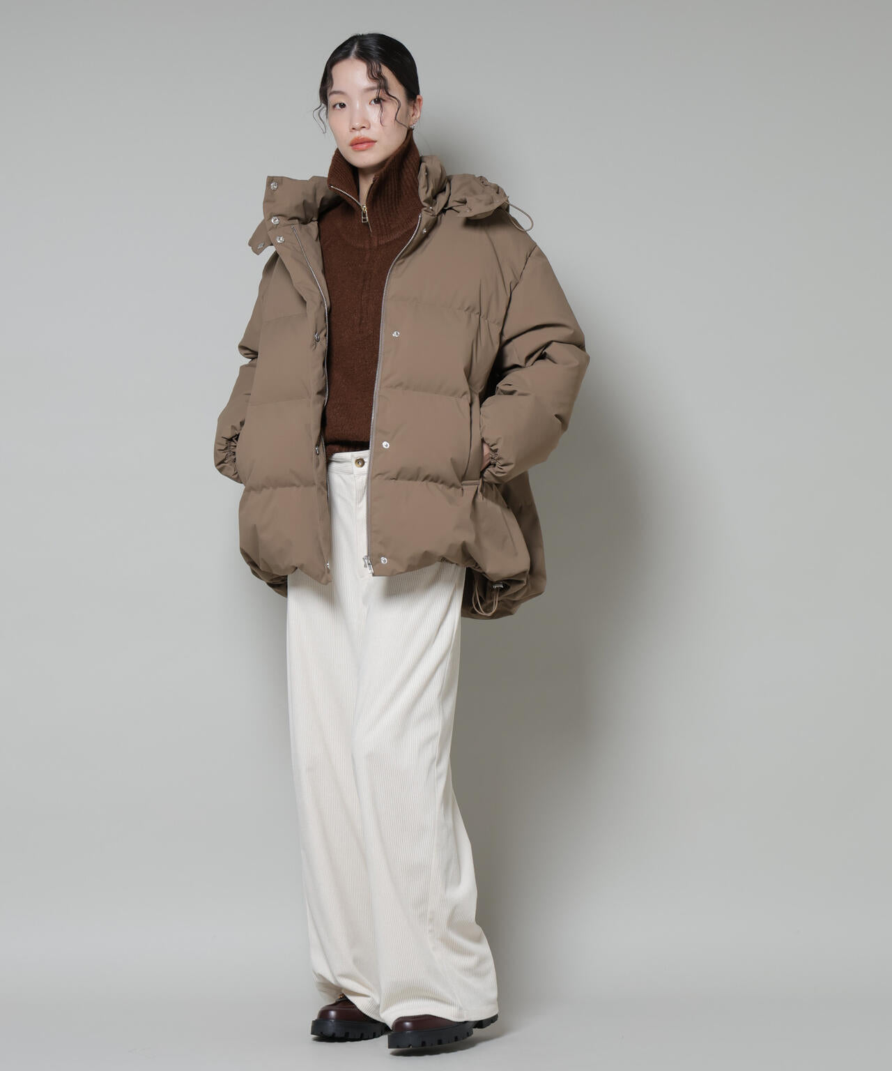 Aラインミドルダウンコート