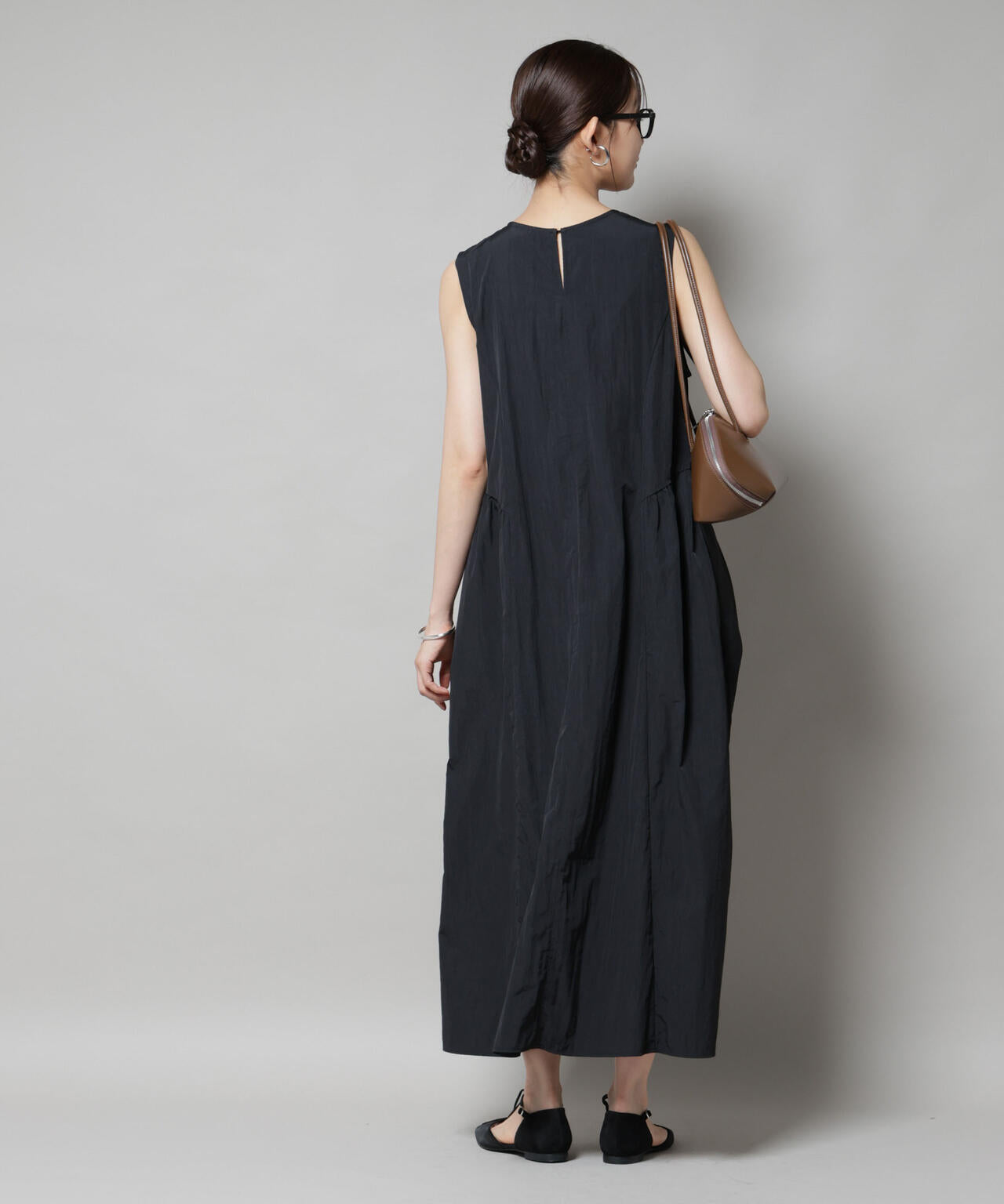 サイドギャザーナイロンワンピース