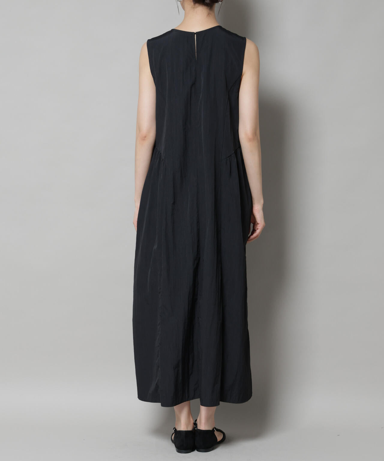サイドギャザーナイロンワンピース