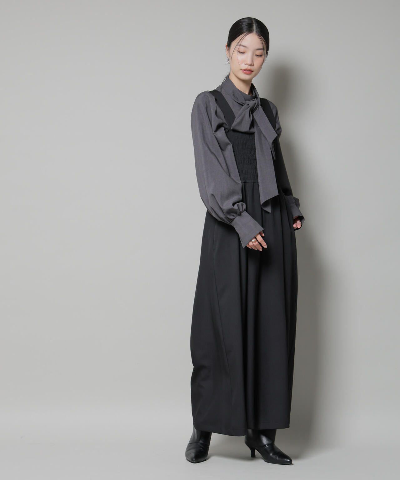 シャーリングサロペット