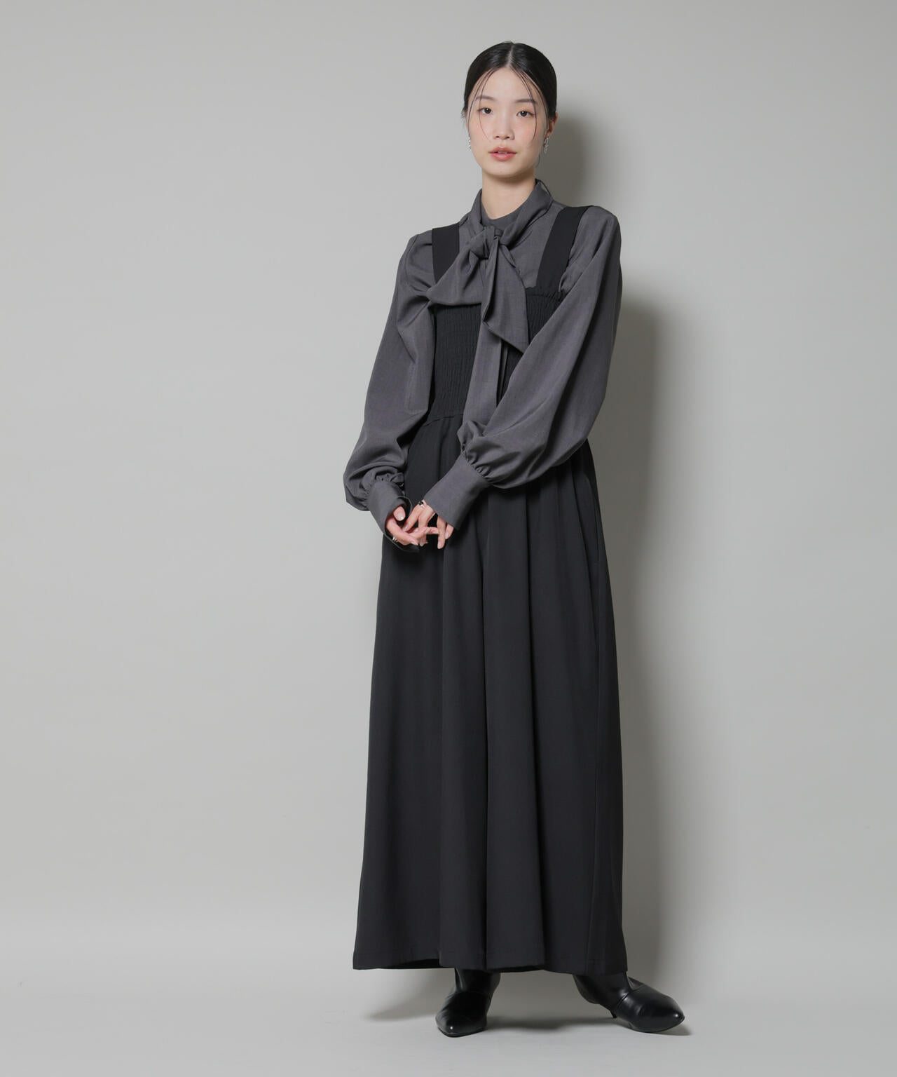 シャーリングサロペット