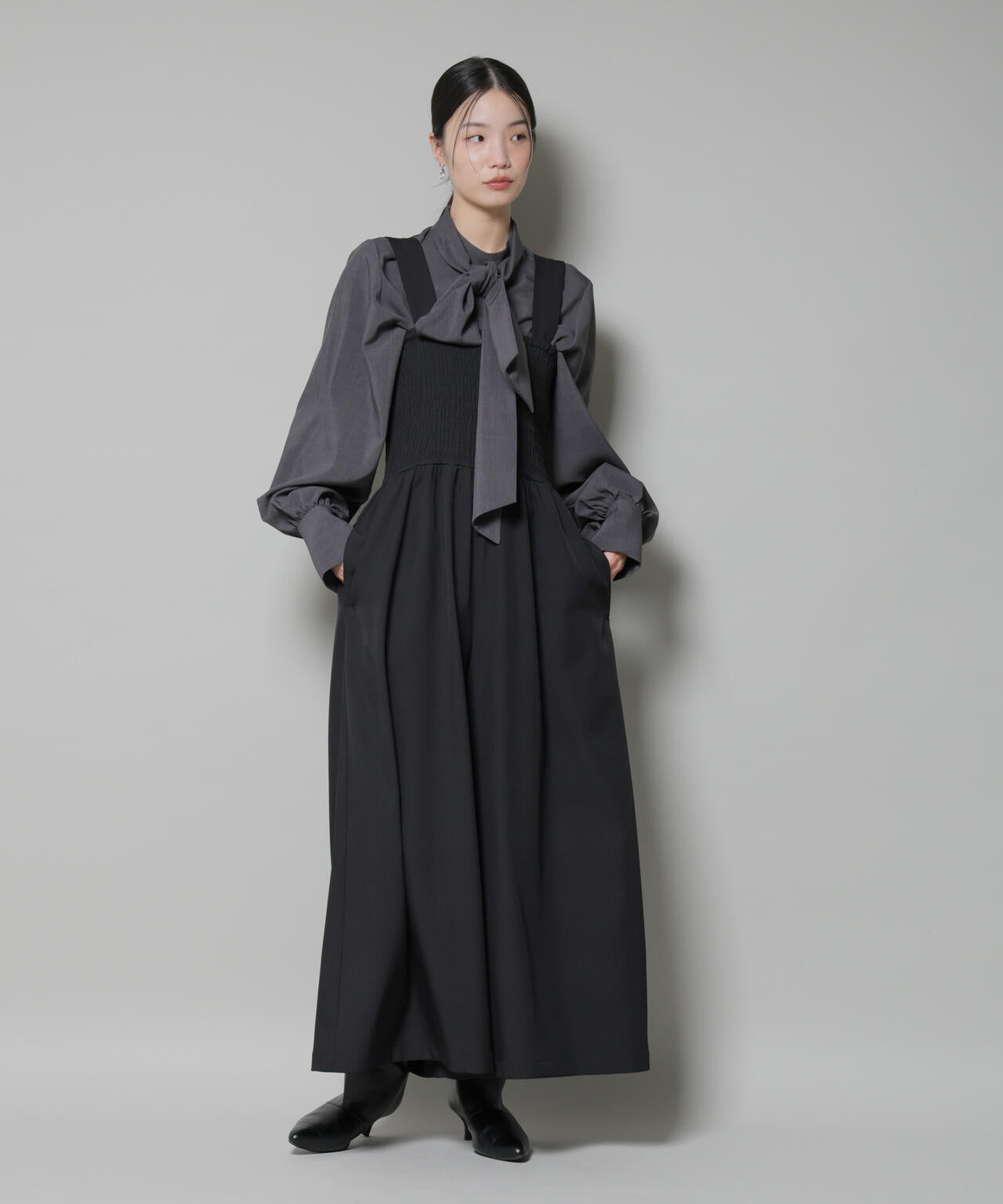 シャーリングサロペット