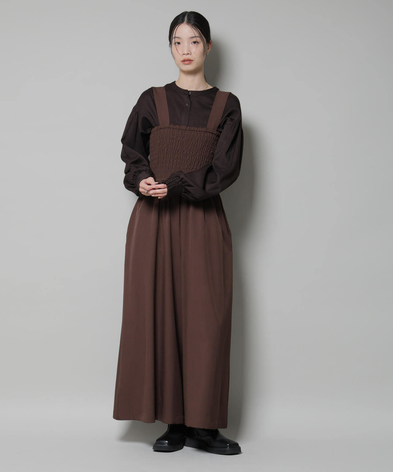 シャーリングサロペット