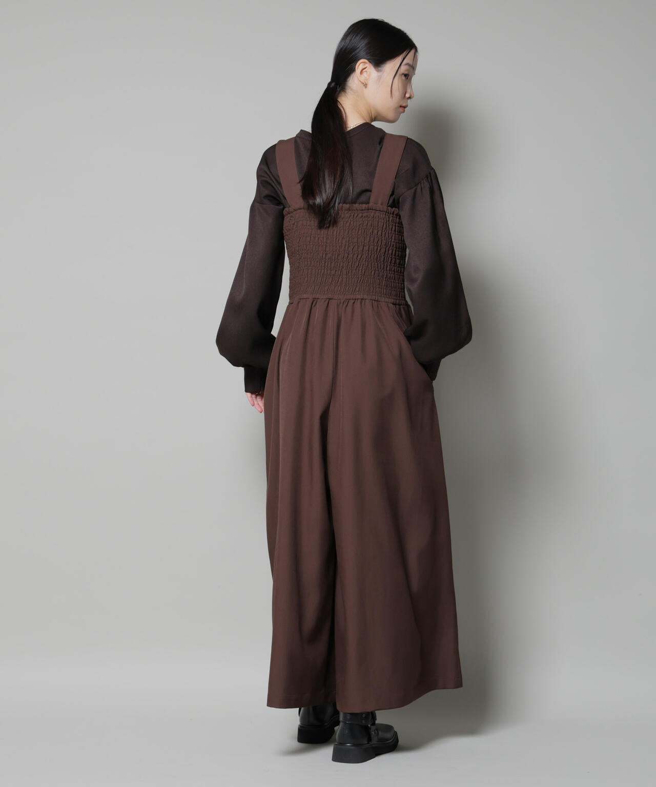 シャーリングサロペット