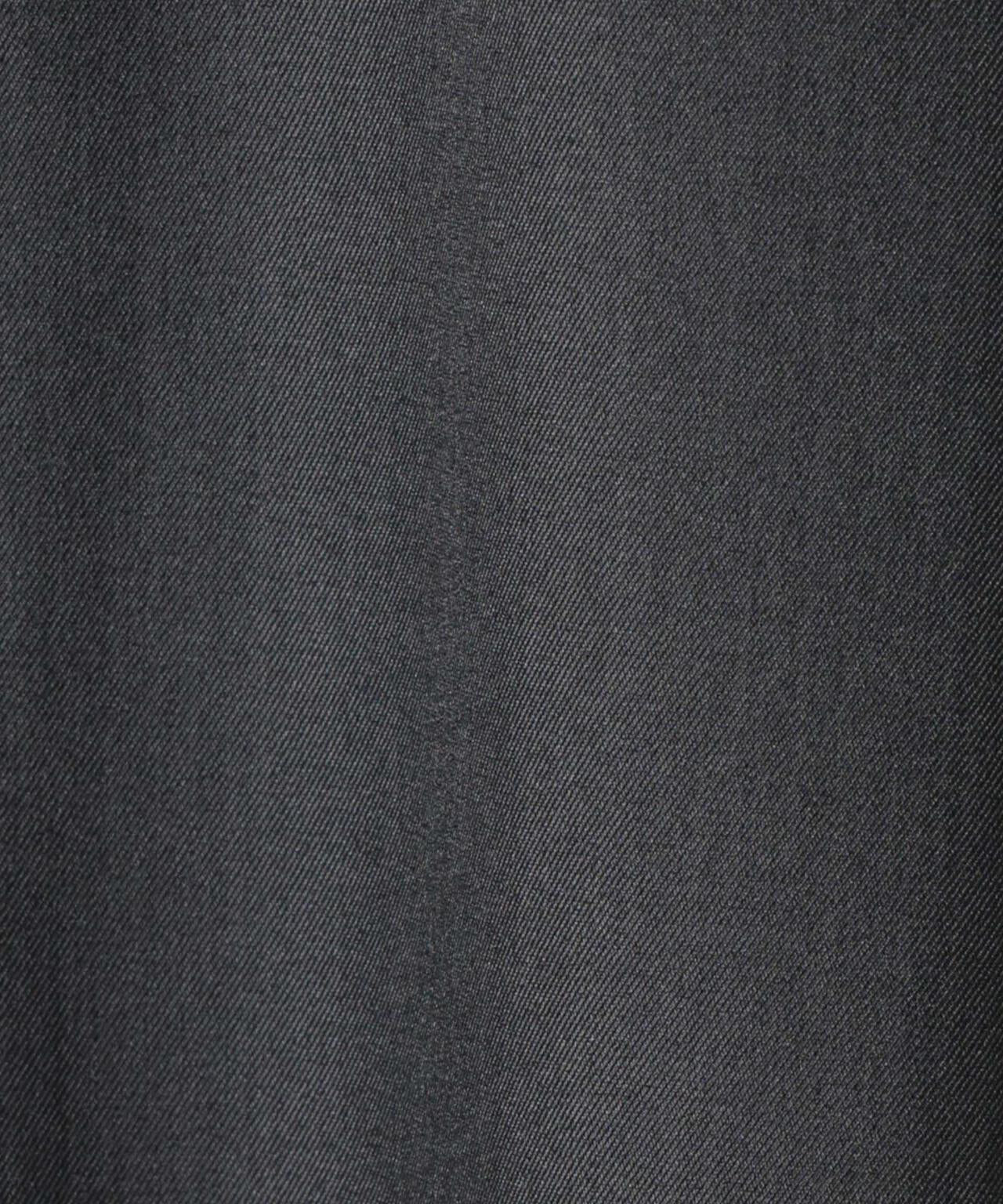 ショルダータックVネックワンピース