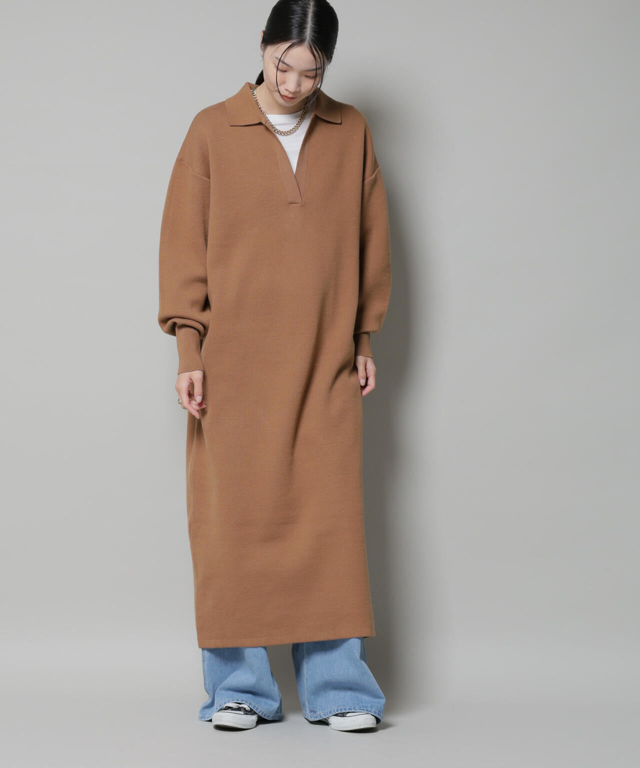 スウェットライク衿付きスキッパーニットワンピース