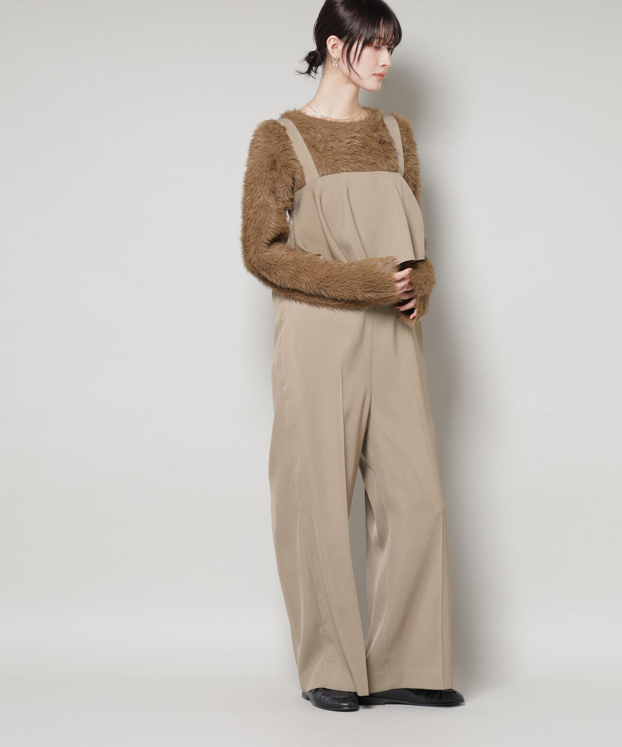 フロントフリルサロペットパンツ