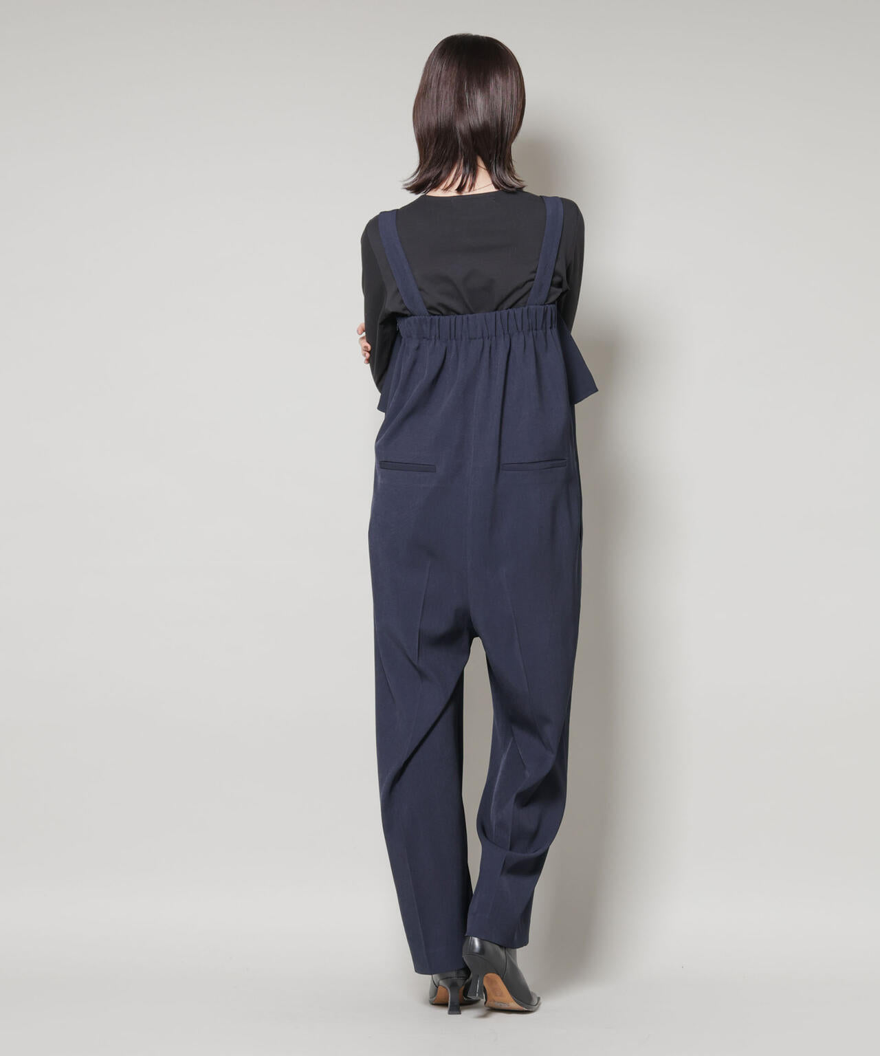 フロントフリルサロペットパンツ