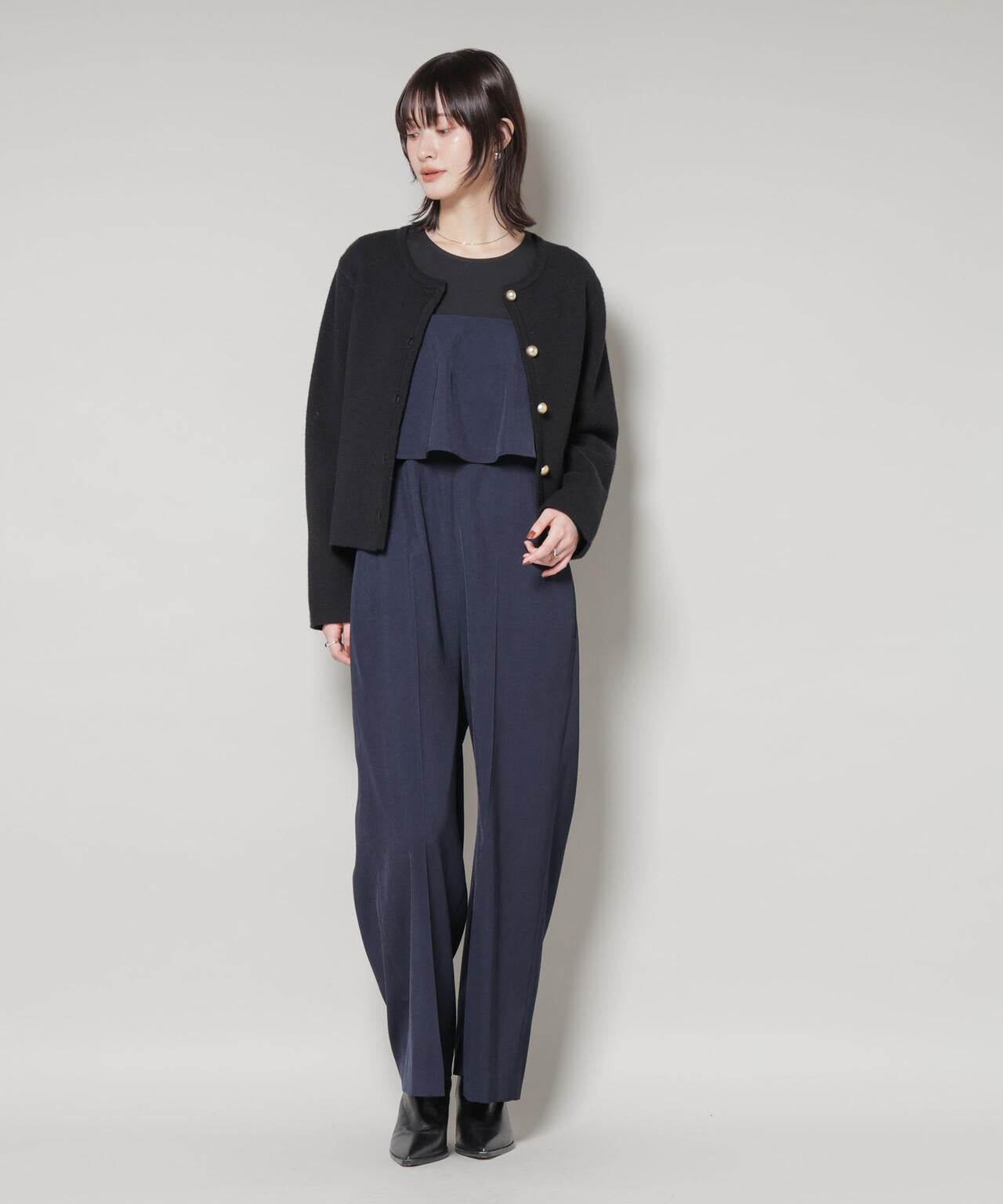 フロントフリルサロペットパンツ