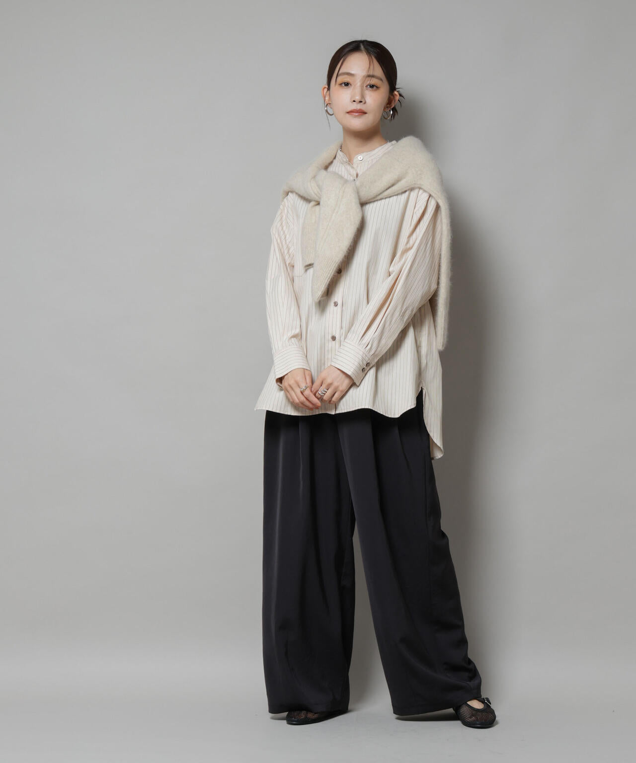 スタンドカラーストライプシャツ